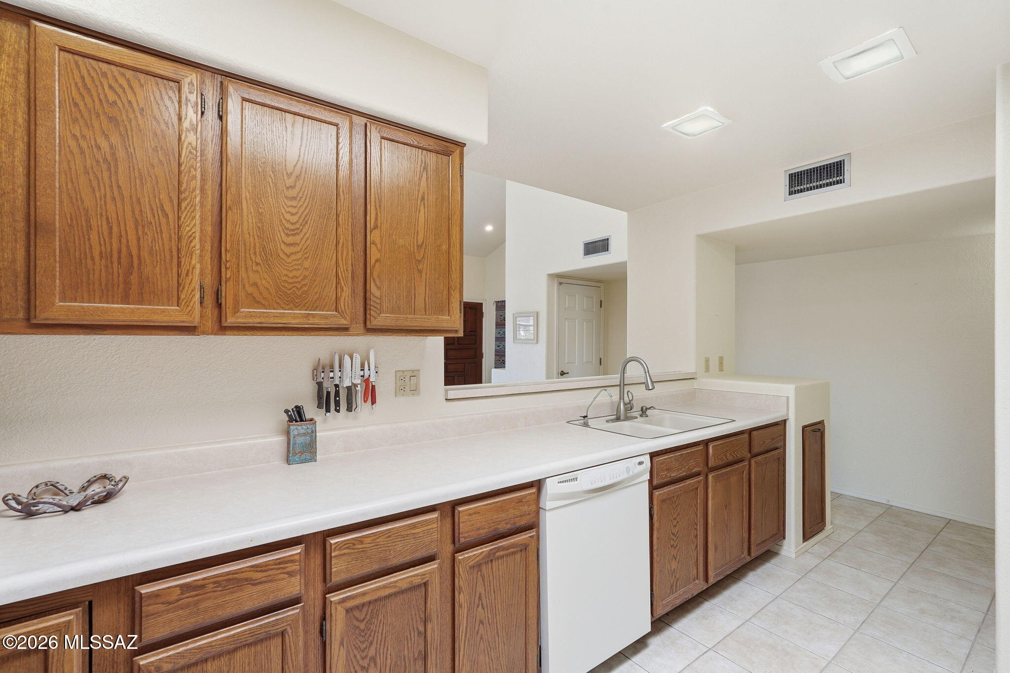 La Cholla Hills(1-313) - Residential