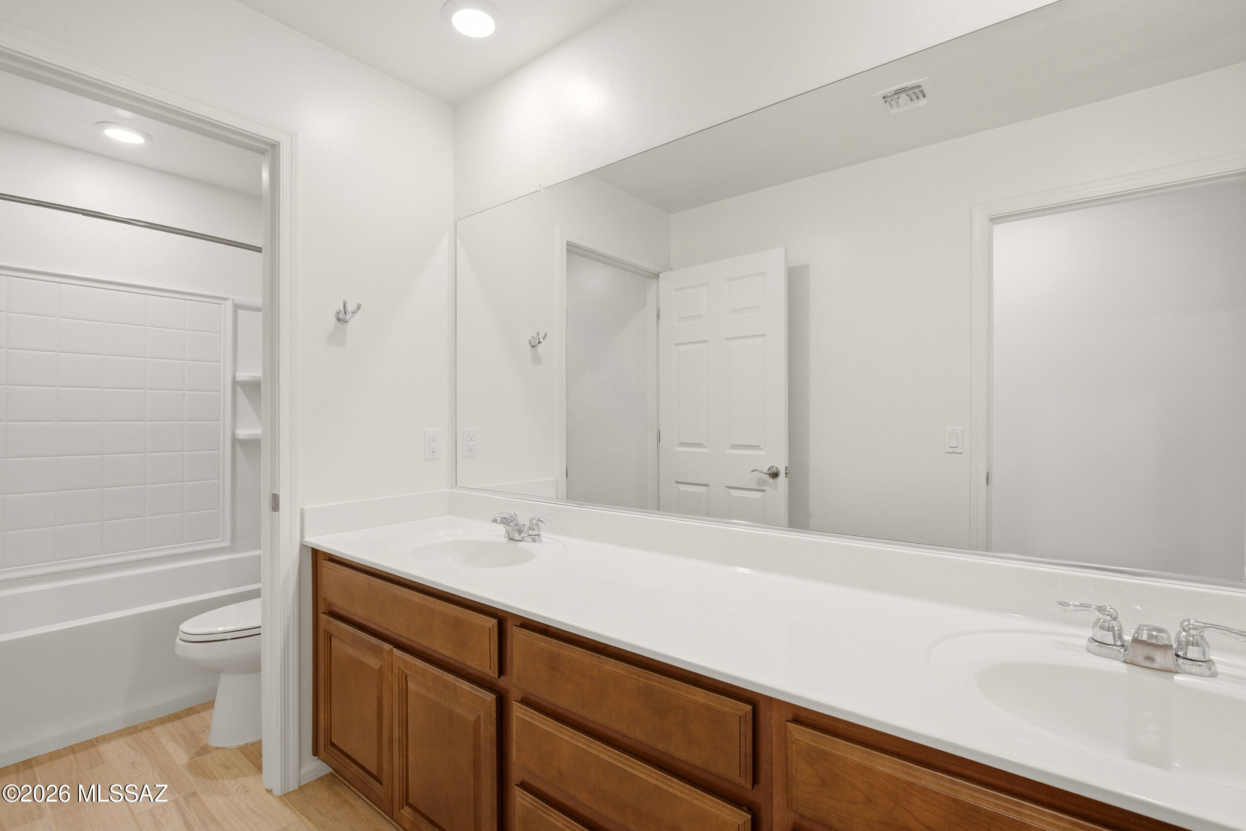 La Estancia De Tucson (1-330) - Residential