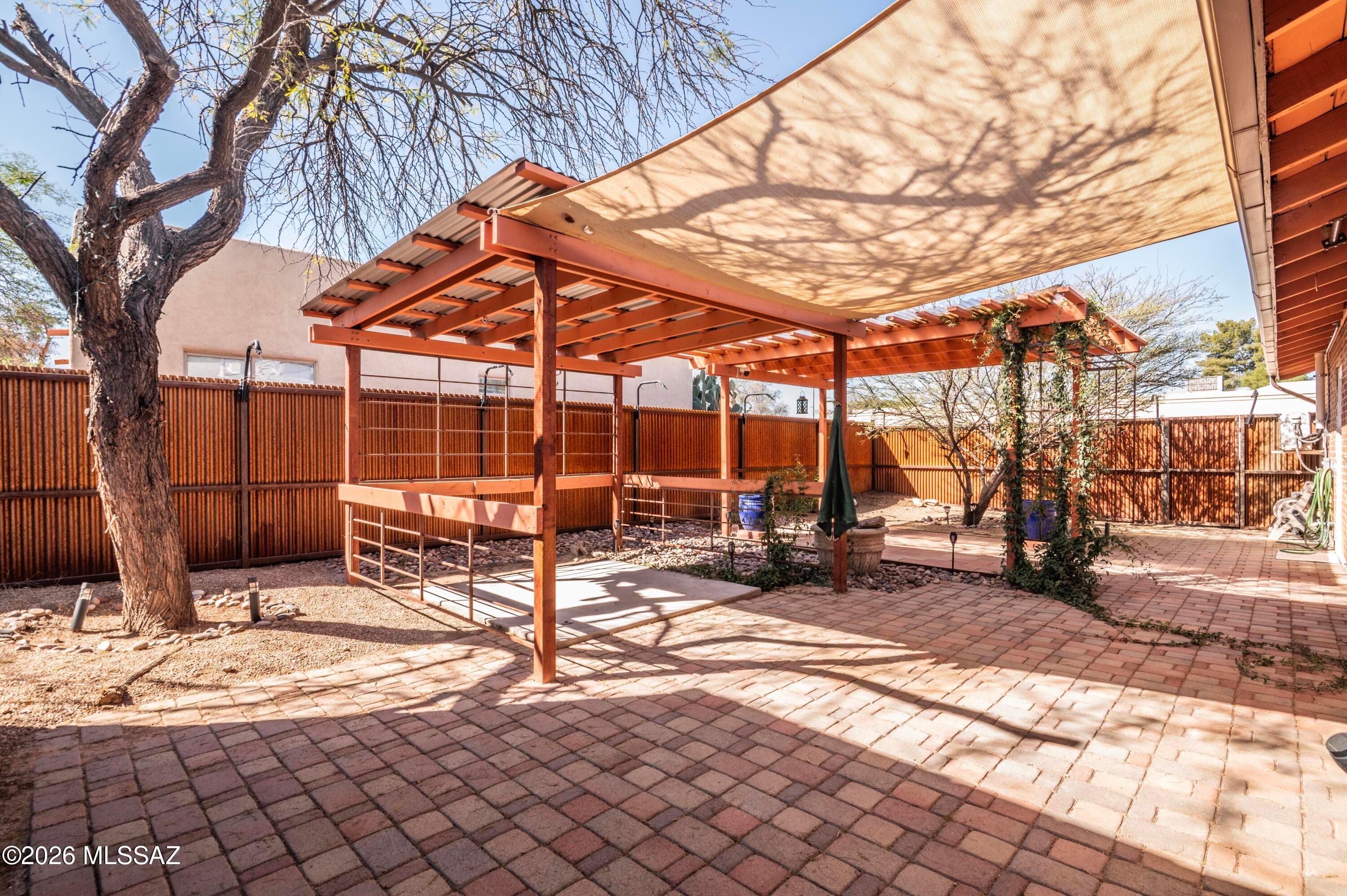 Pueblo Verde (1-3) - Residential