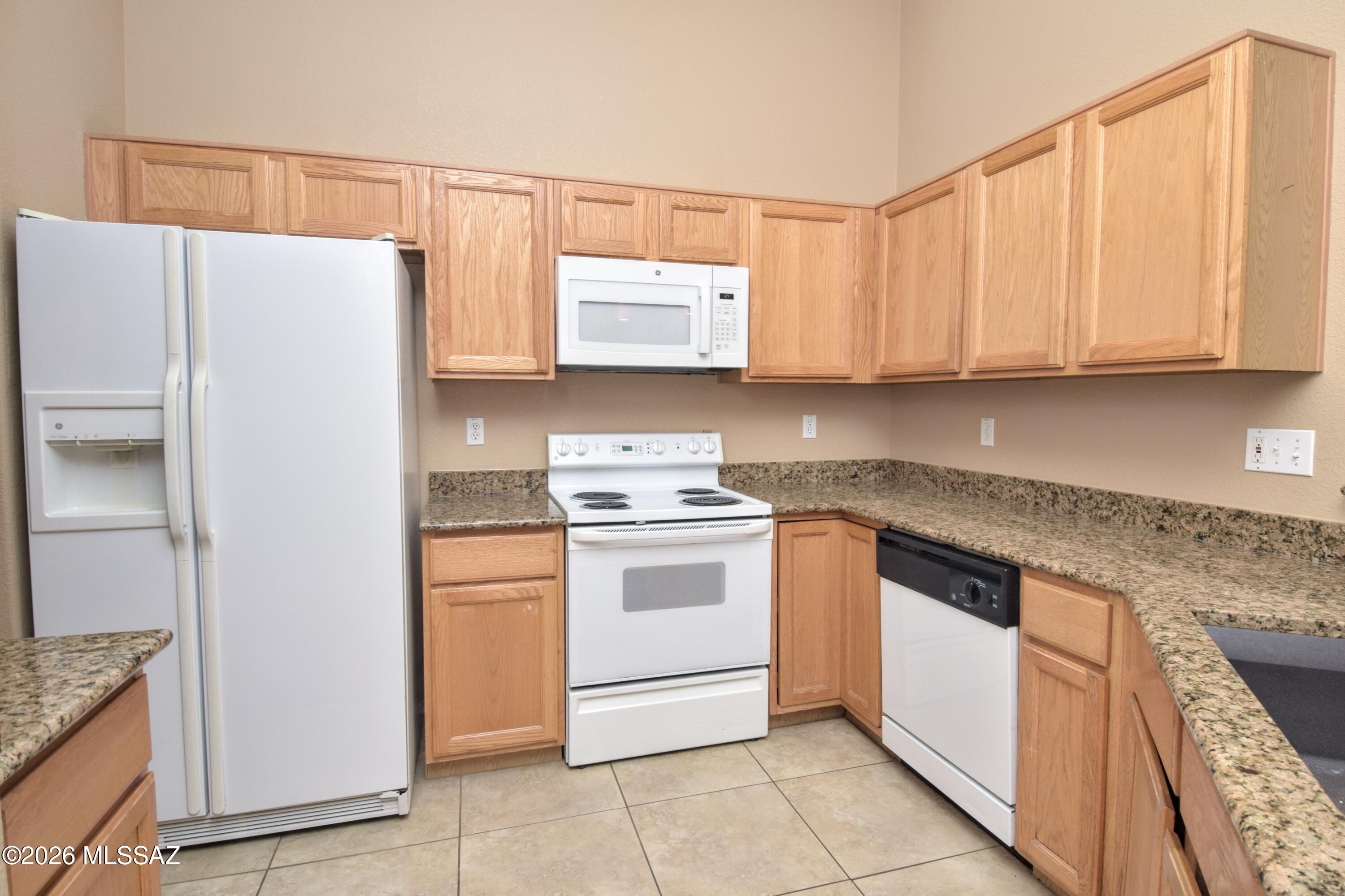 Canada Hills - Parcels B And C (1-58) - Residential Lease