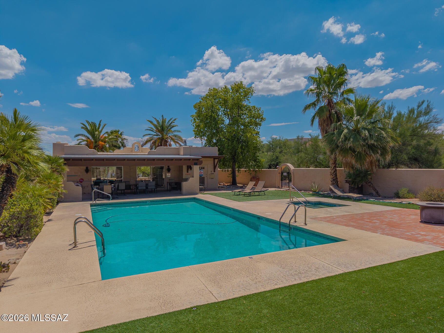 Pueblo Villas - Residential
