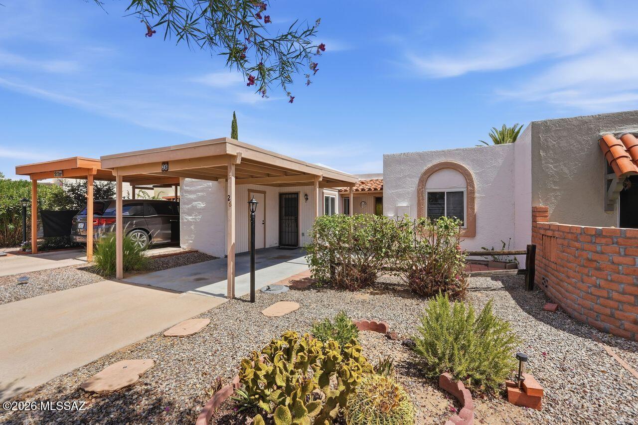 Green Valley Townhouses NO.7 - Residential