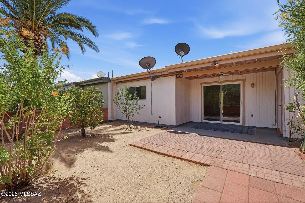 Green Valley Townhouses NO.7 - Residential