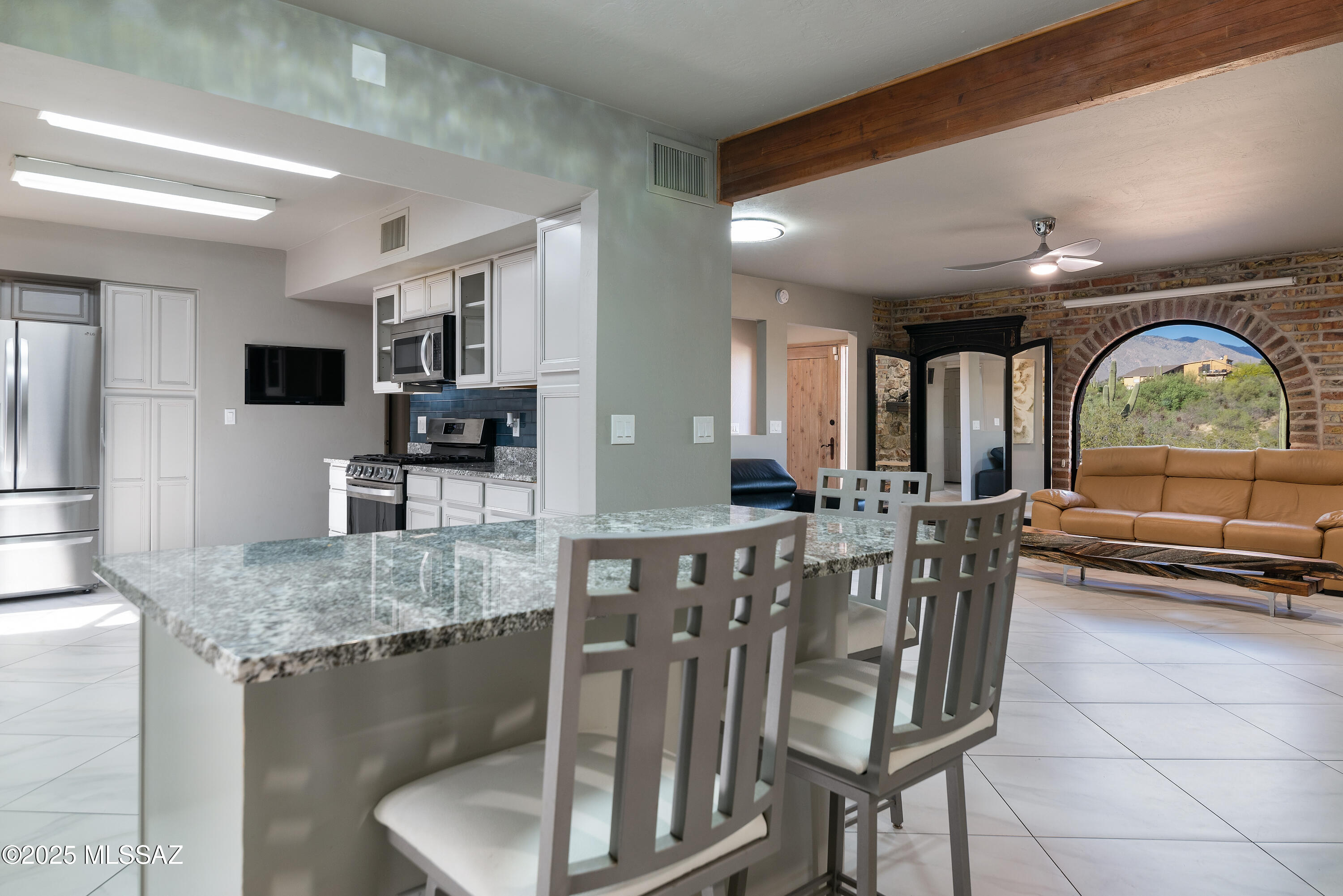Unsubdivided - Residential Lease