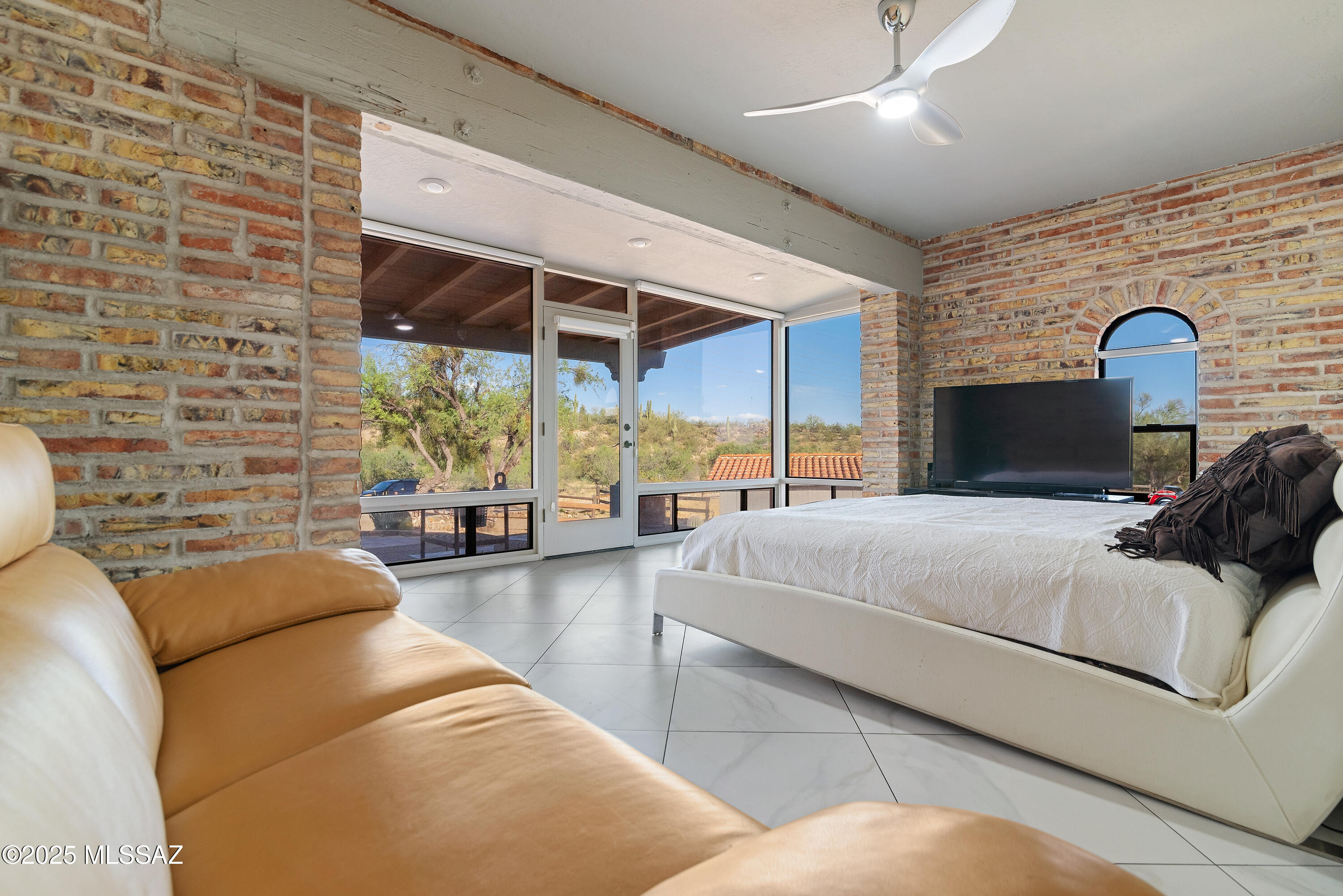 Unsubdivided - Residential Lease