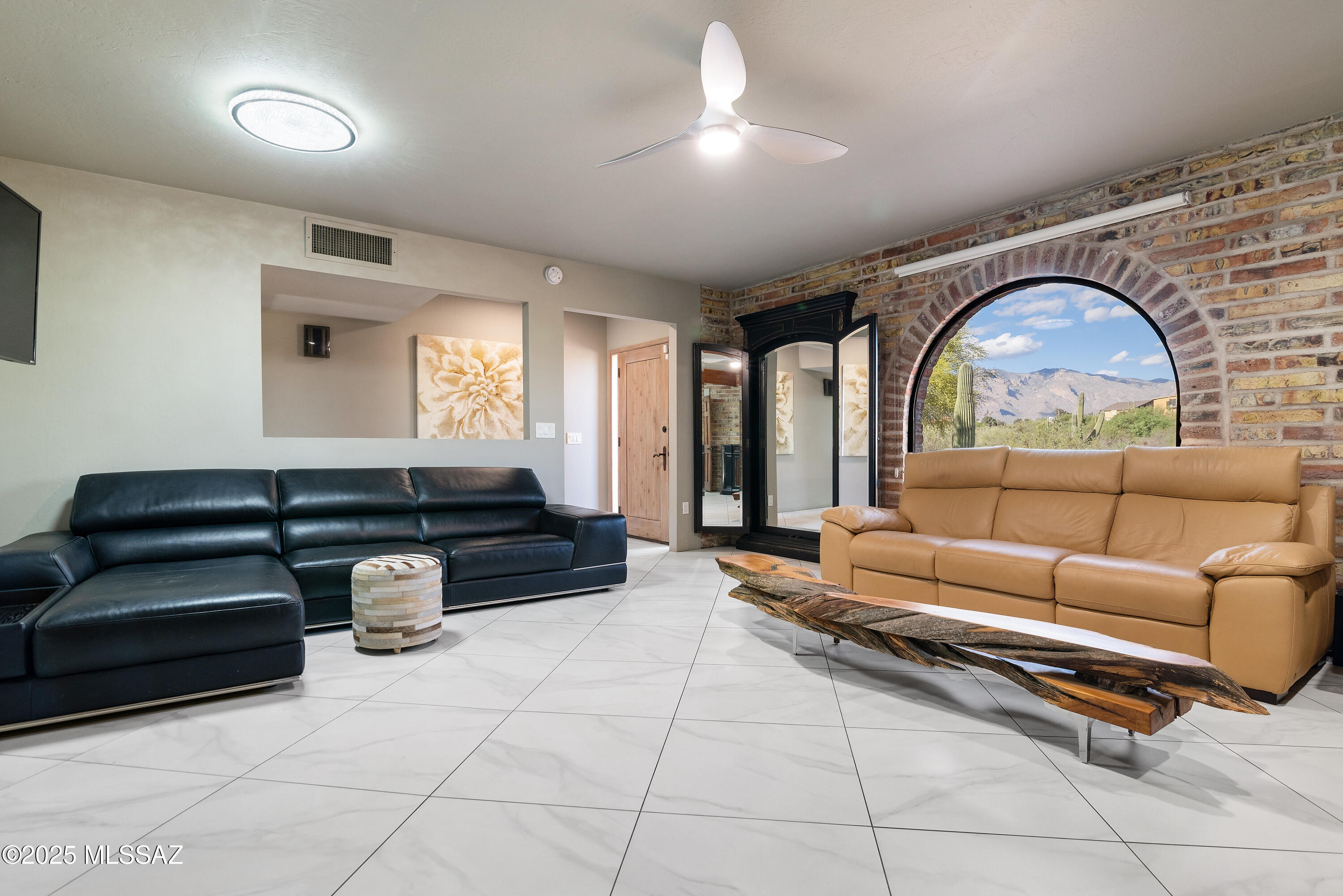 Unsubdivided - Residential Lease