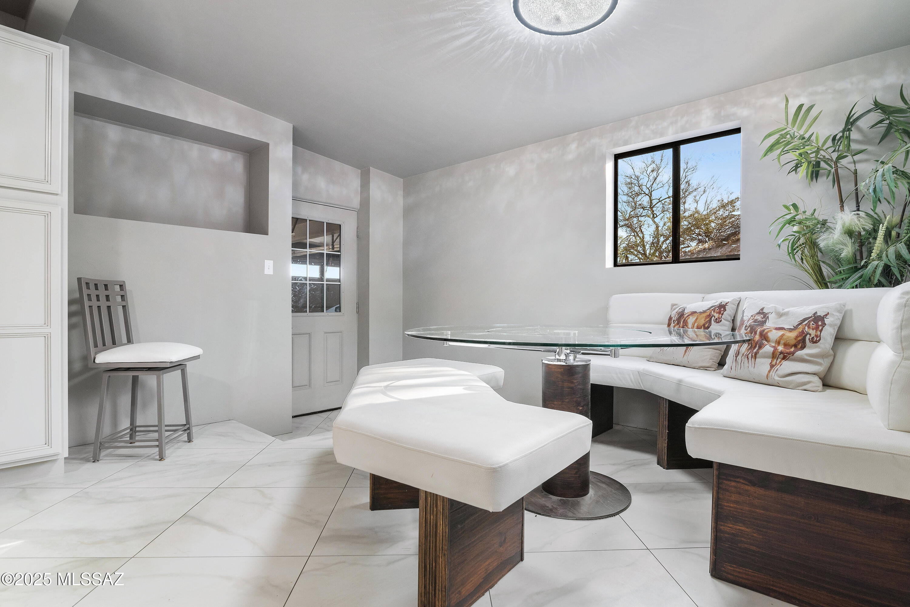 Unsubdivided - Residential Lease