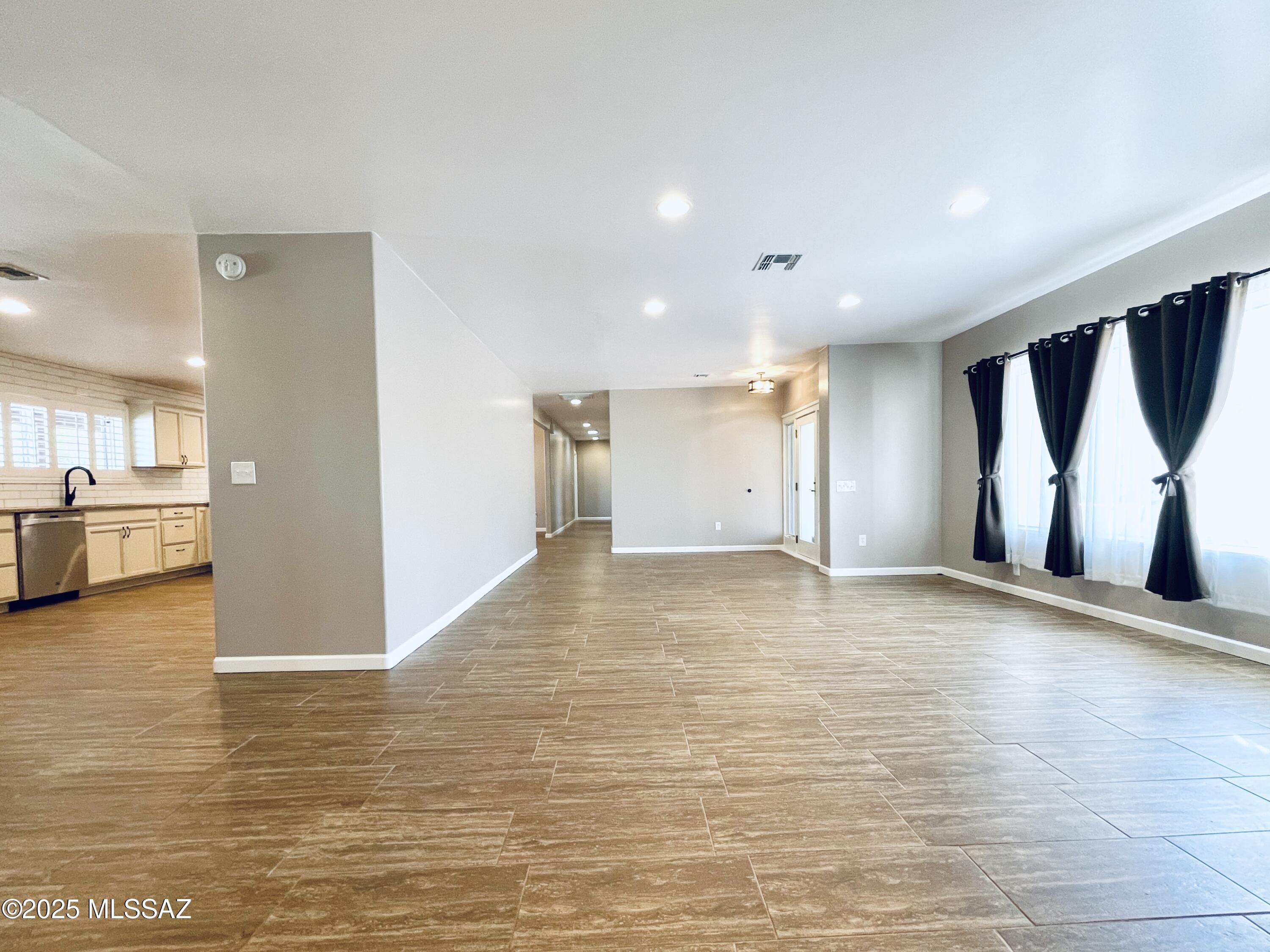 La Cebadilla Estates (1-161) - Residential Lease