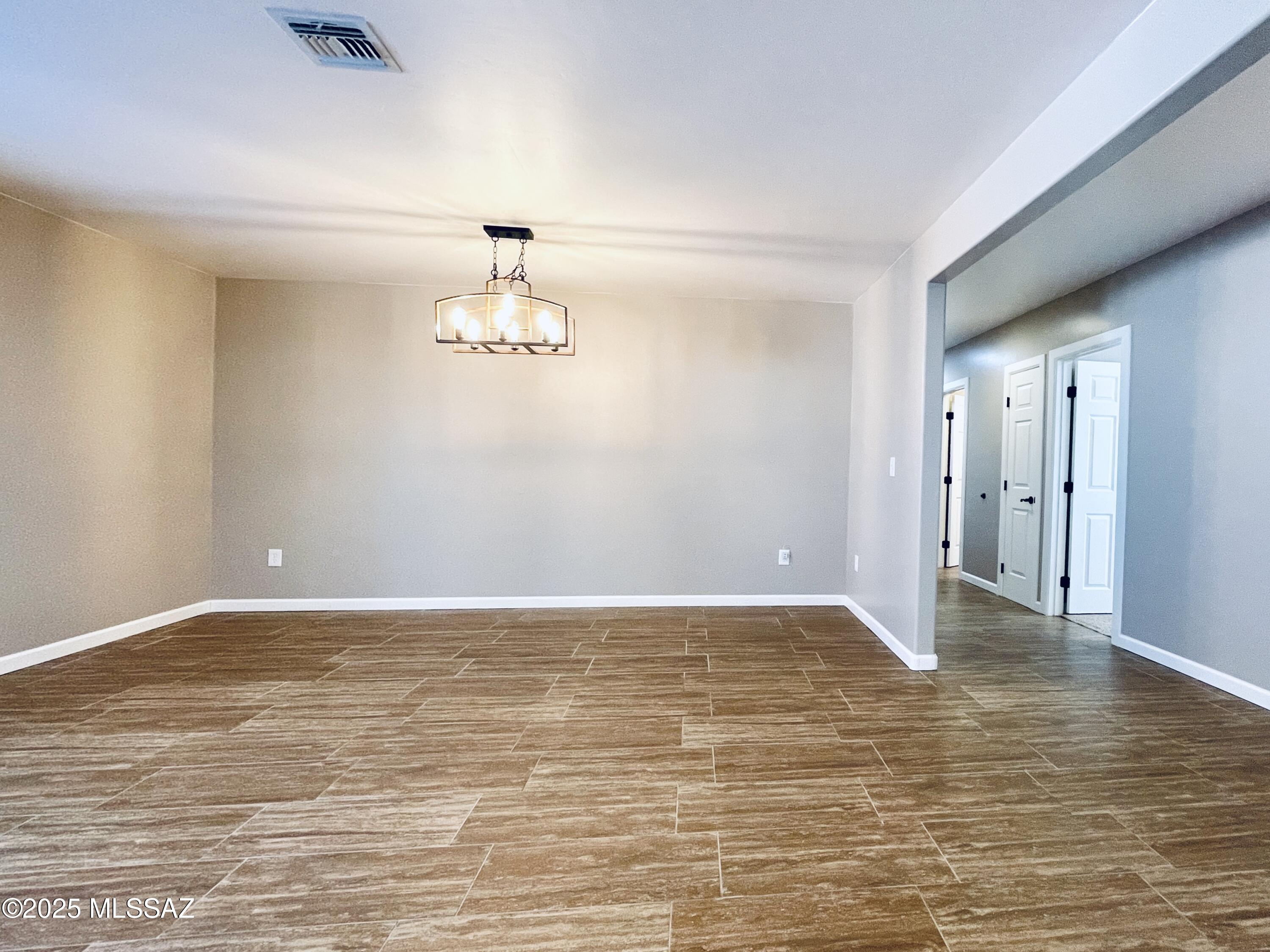 La Cebadilla Estates (1-161) - Residential Lease