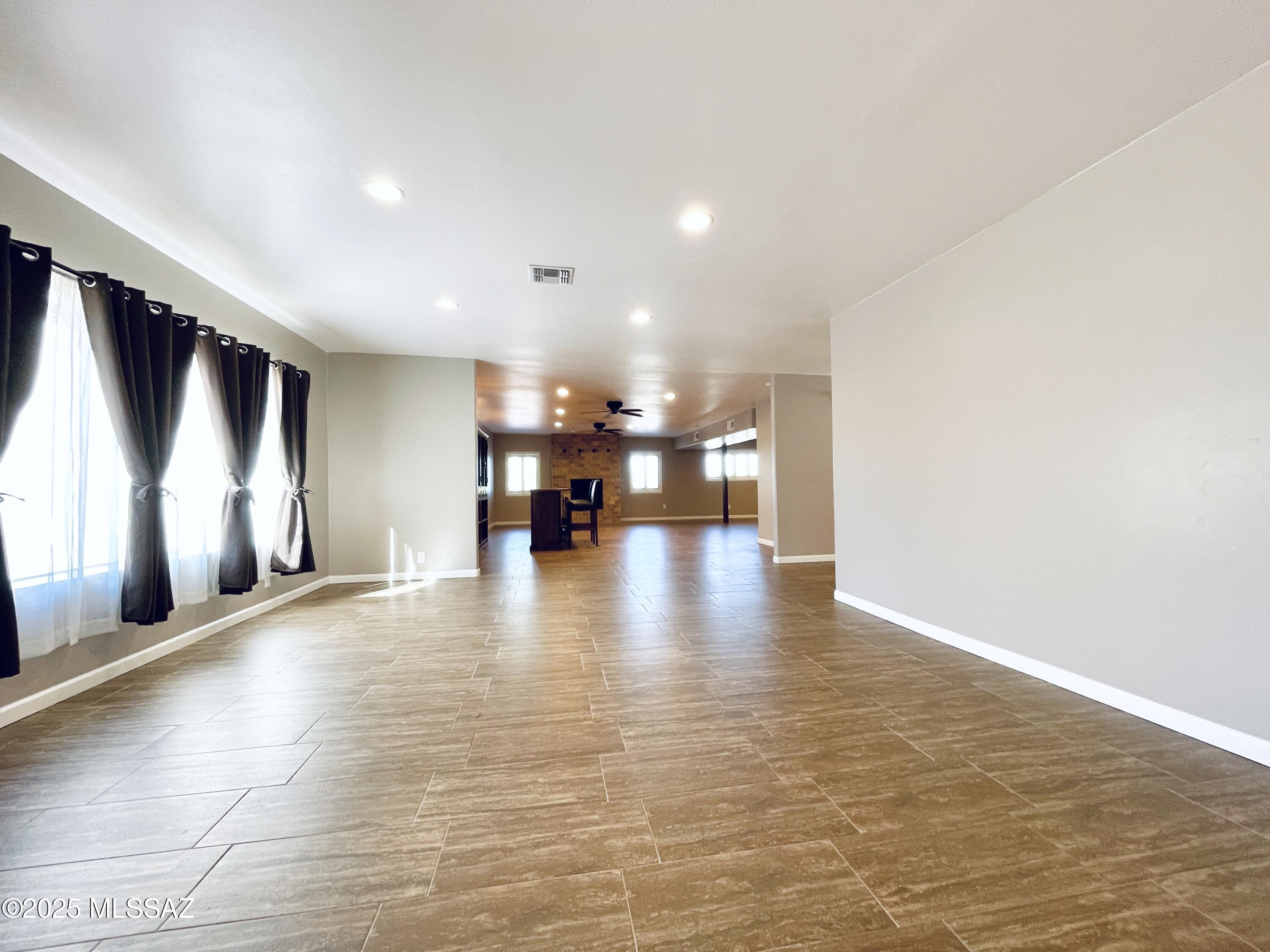 La Cebadilla Estates (1-161) - Residential Lease