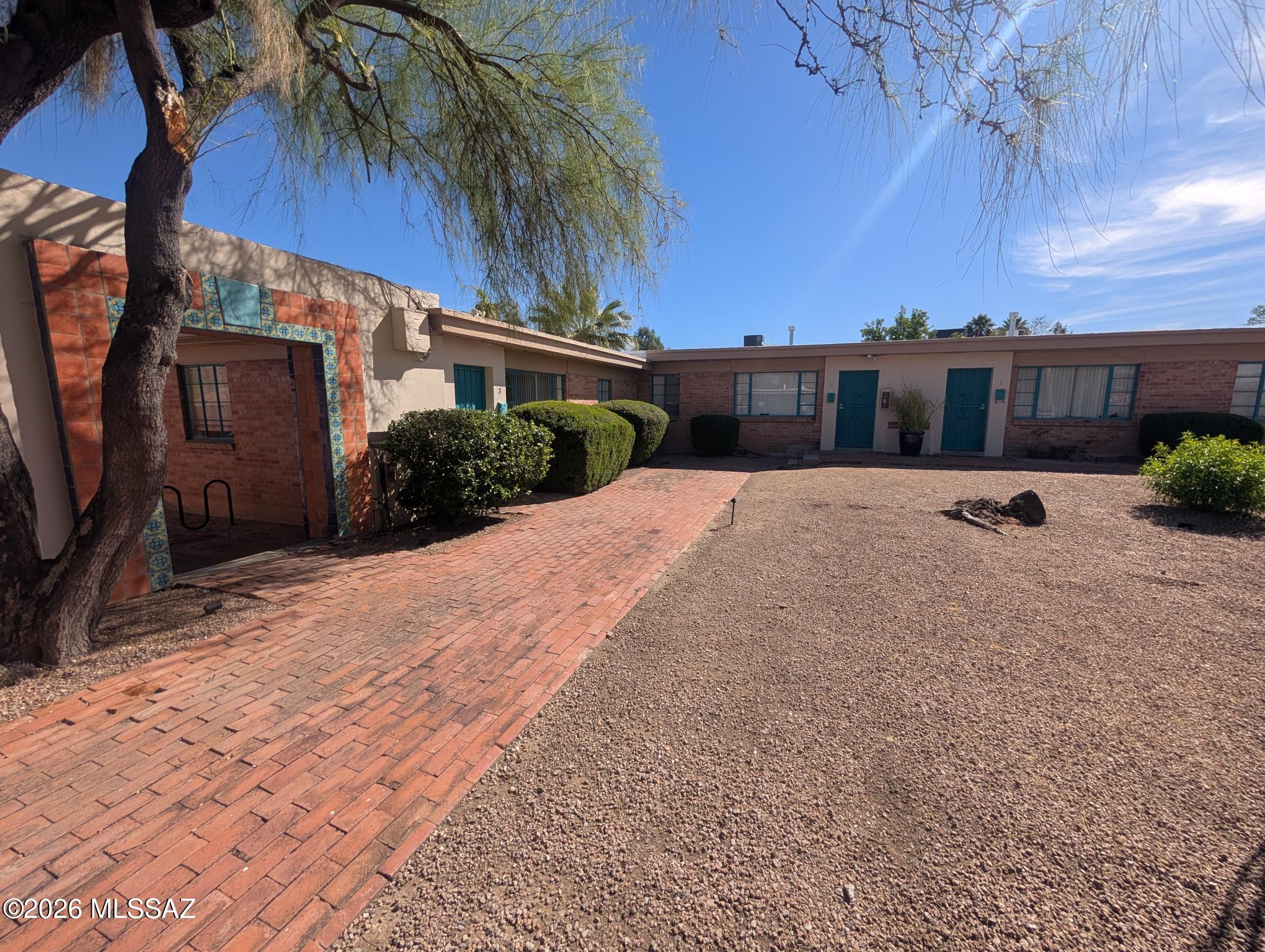 Drakes Addition - Residential Lease