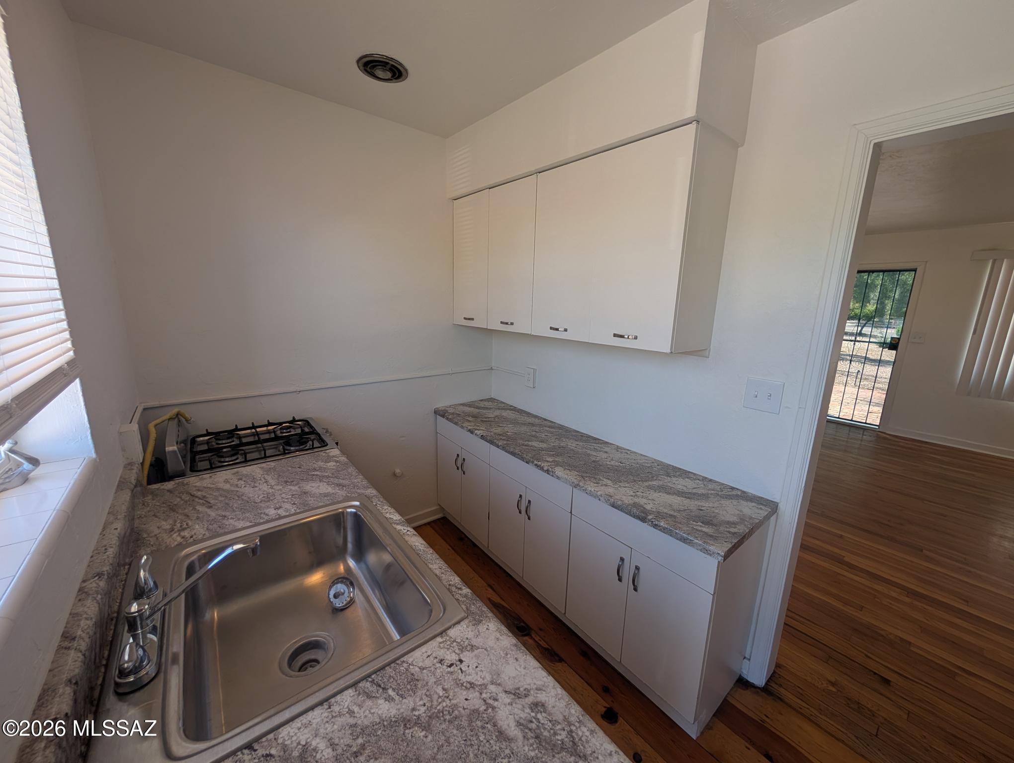 Drakes Addition - Residential Lease