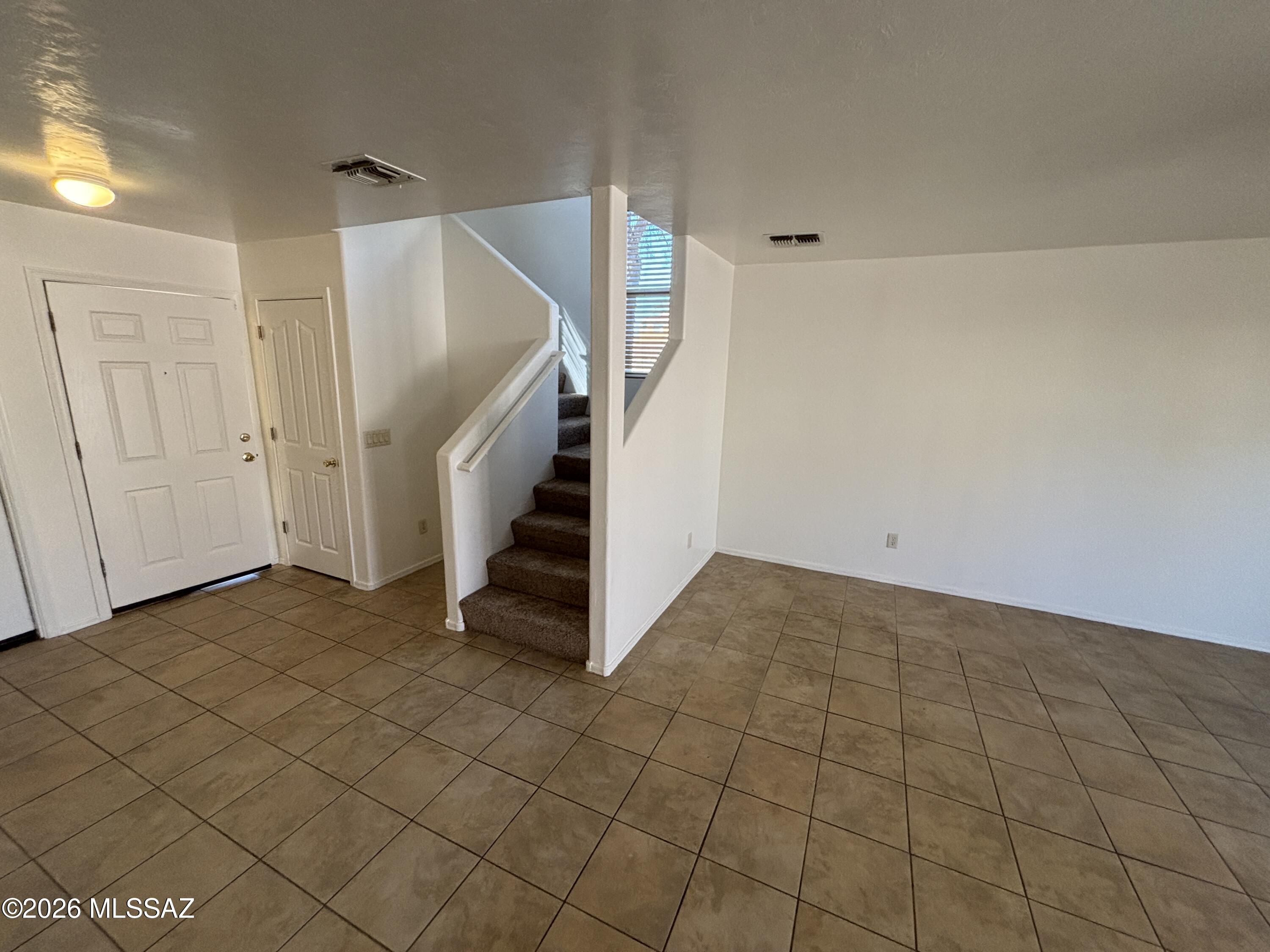 Los Arroyos Del Este Resub - Residential Lease