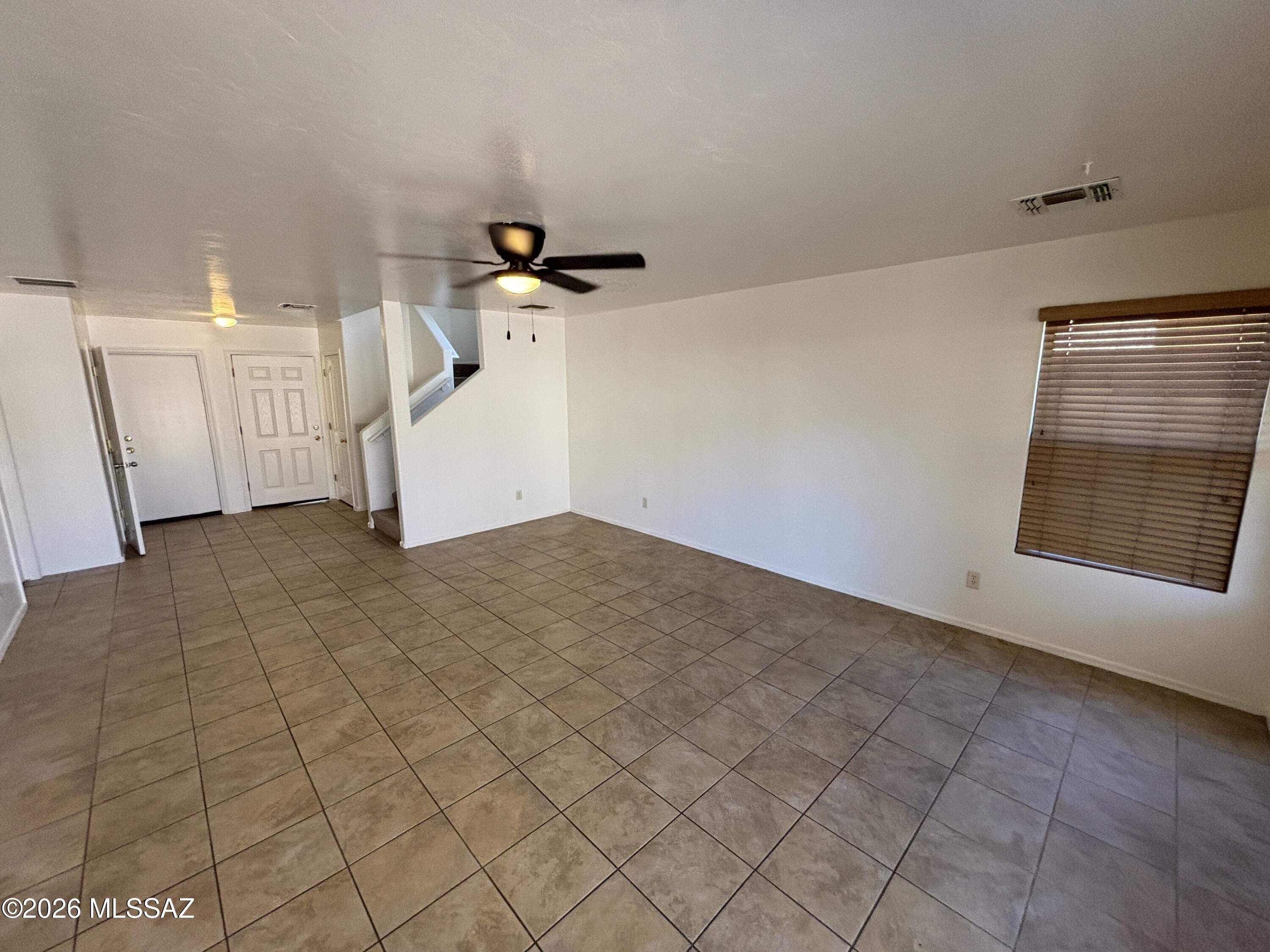 Los Arroyos Del Este Resub - Residential Lease