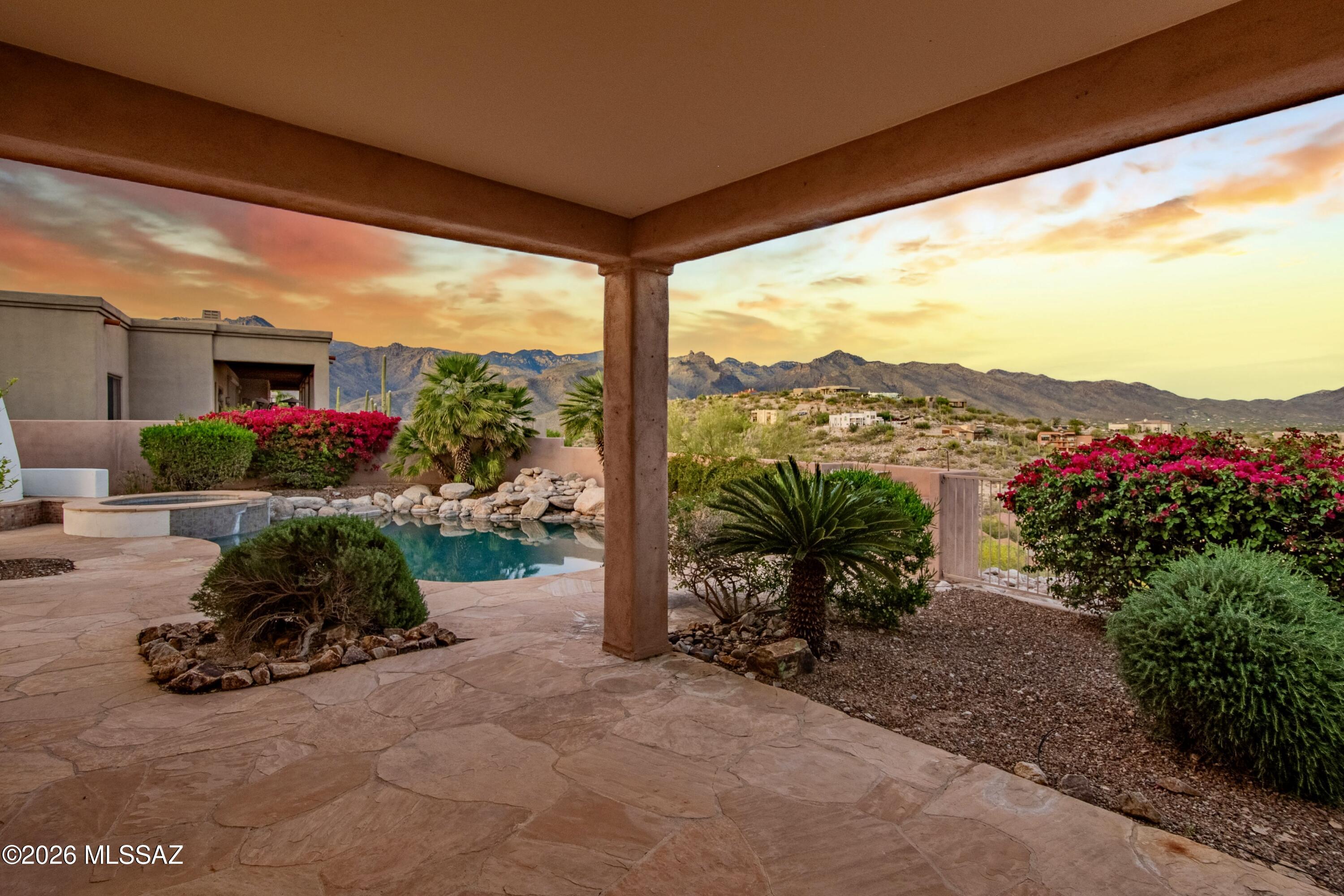 Sabino Mountain (1-290) - Residential