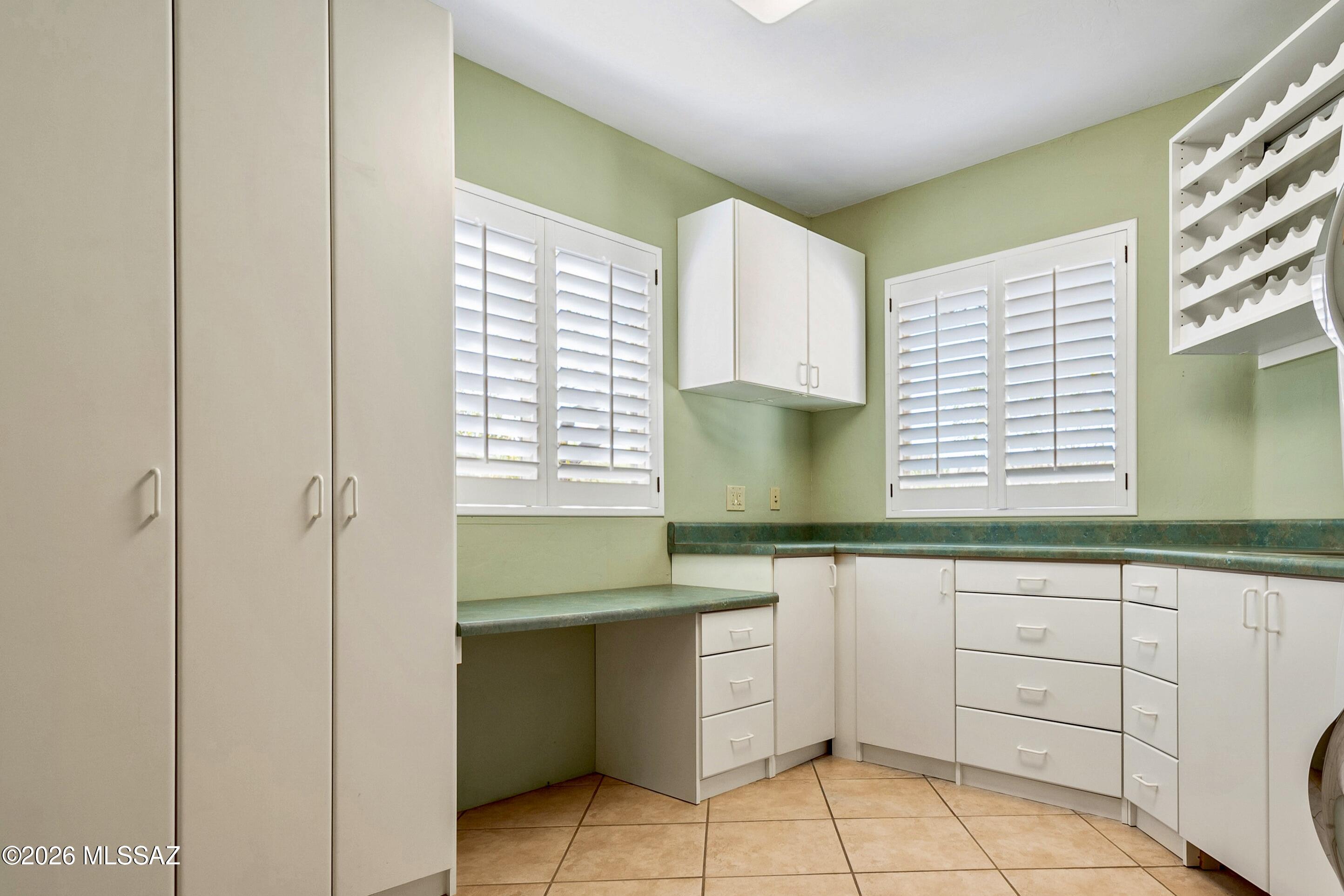 Sabino Mountain (1-290) - Residential