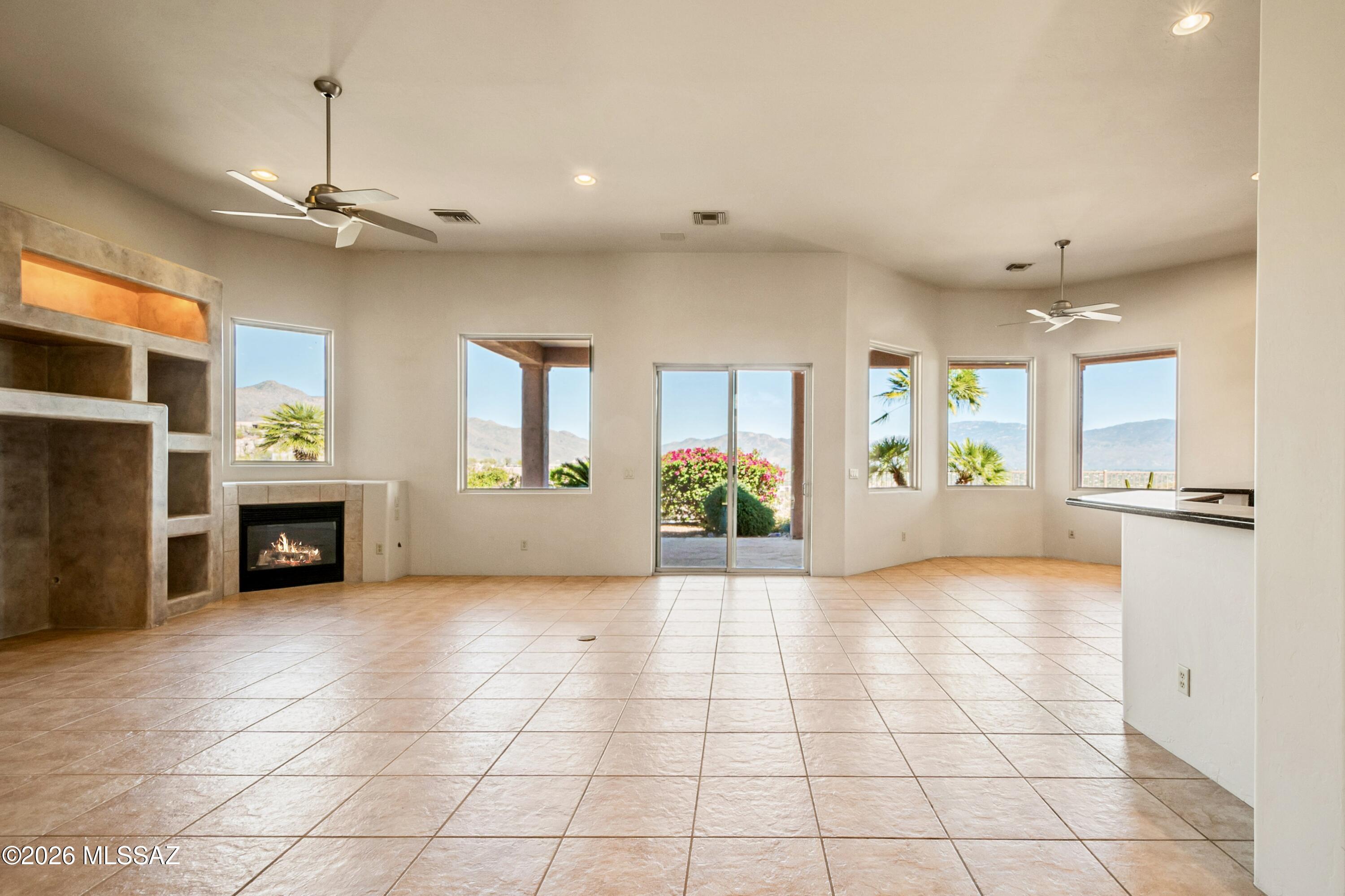 Sabino Mountain (1-290) - Residential