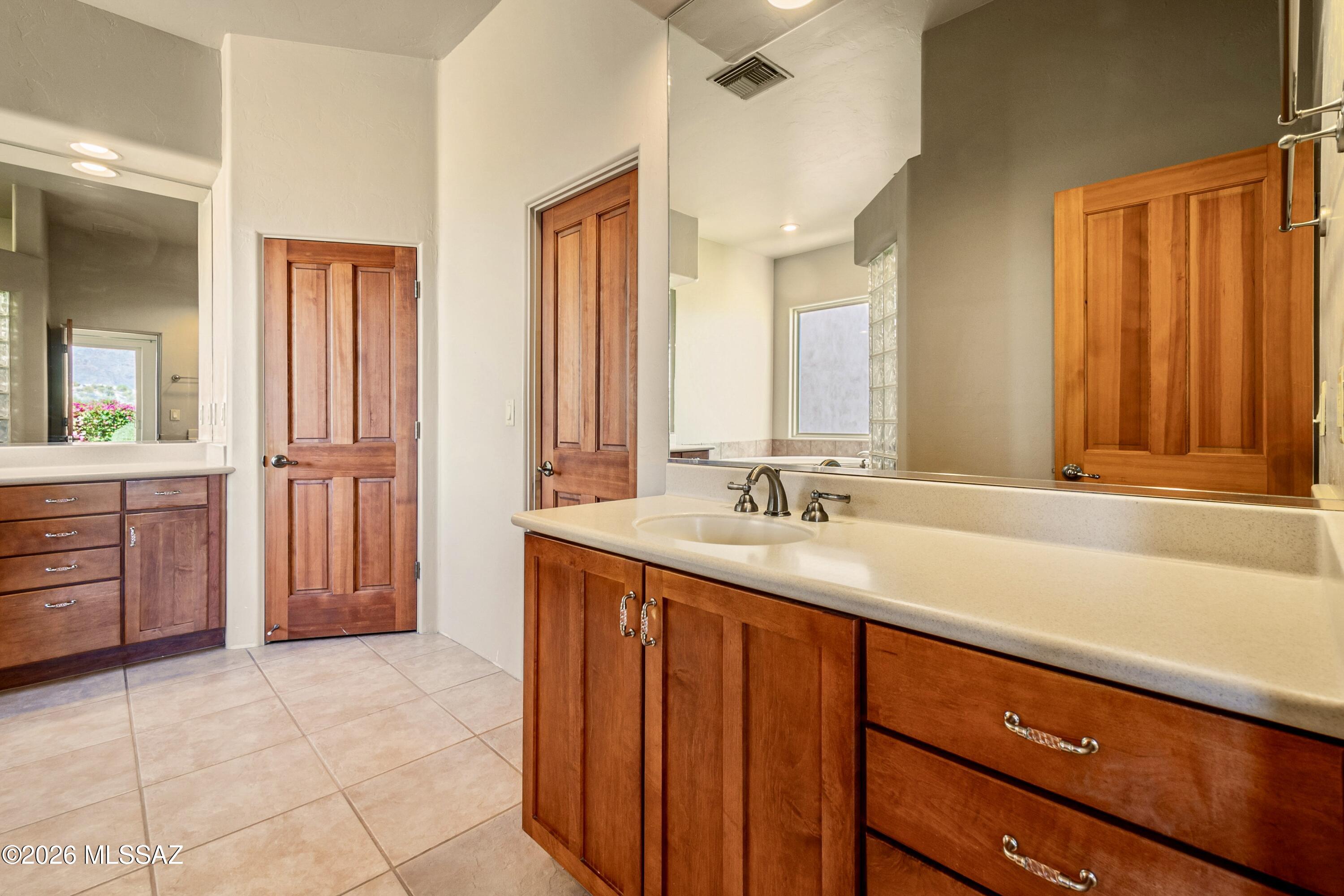Sabino Mountain (1-290) - Residential