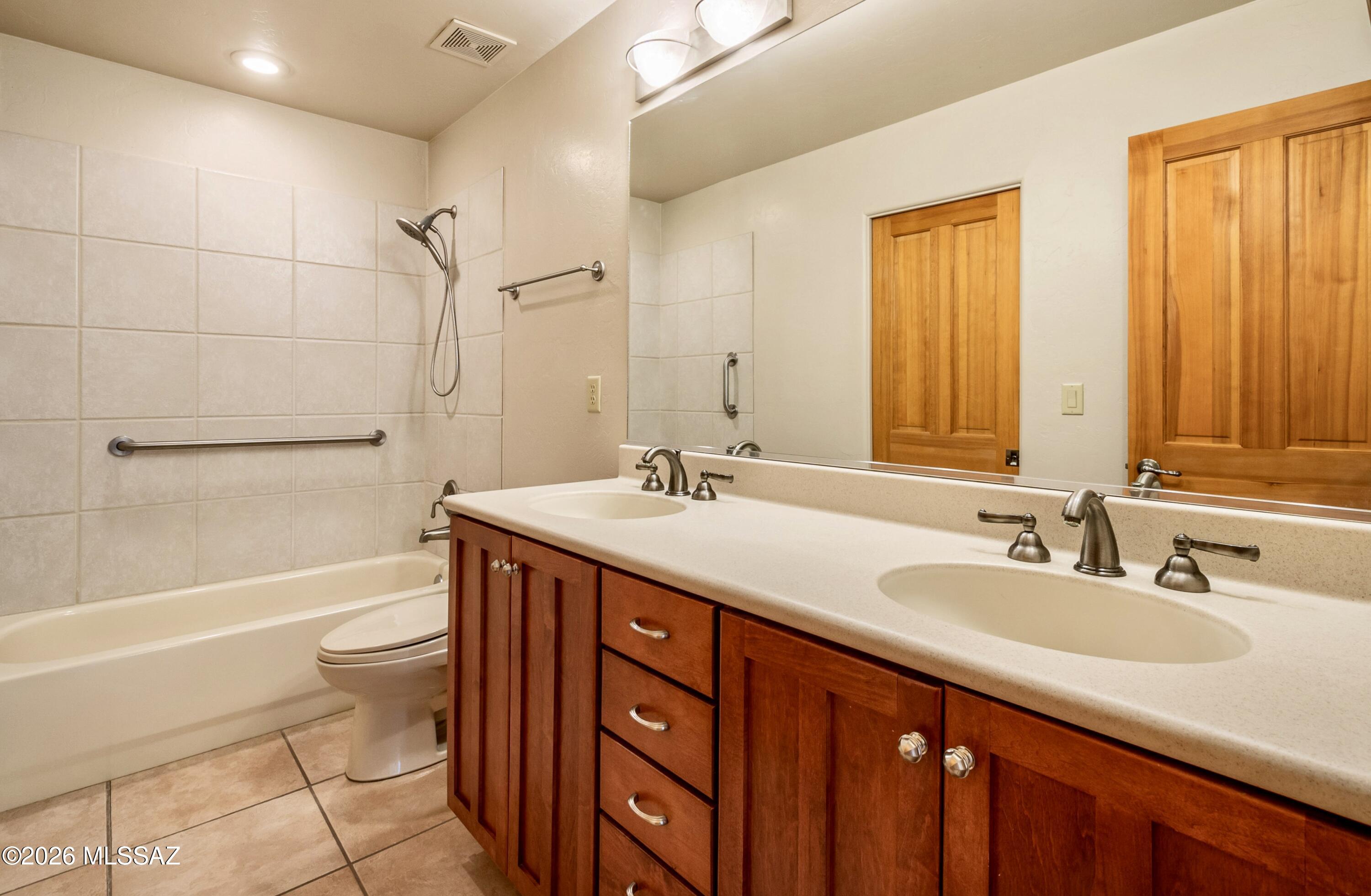 Sabino Mountain (1-290) - Residential