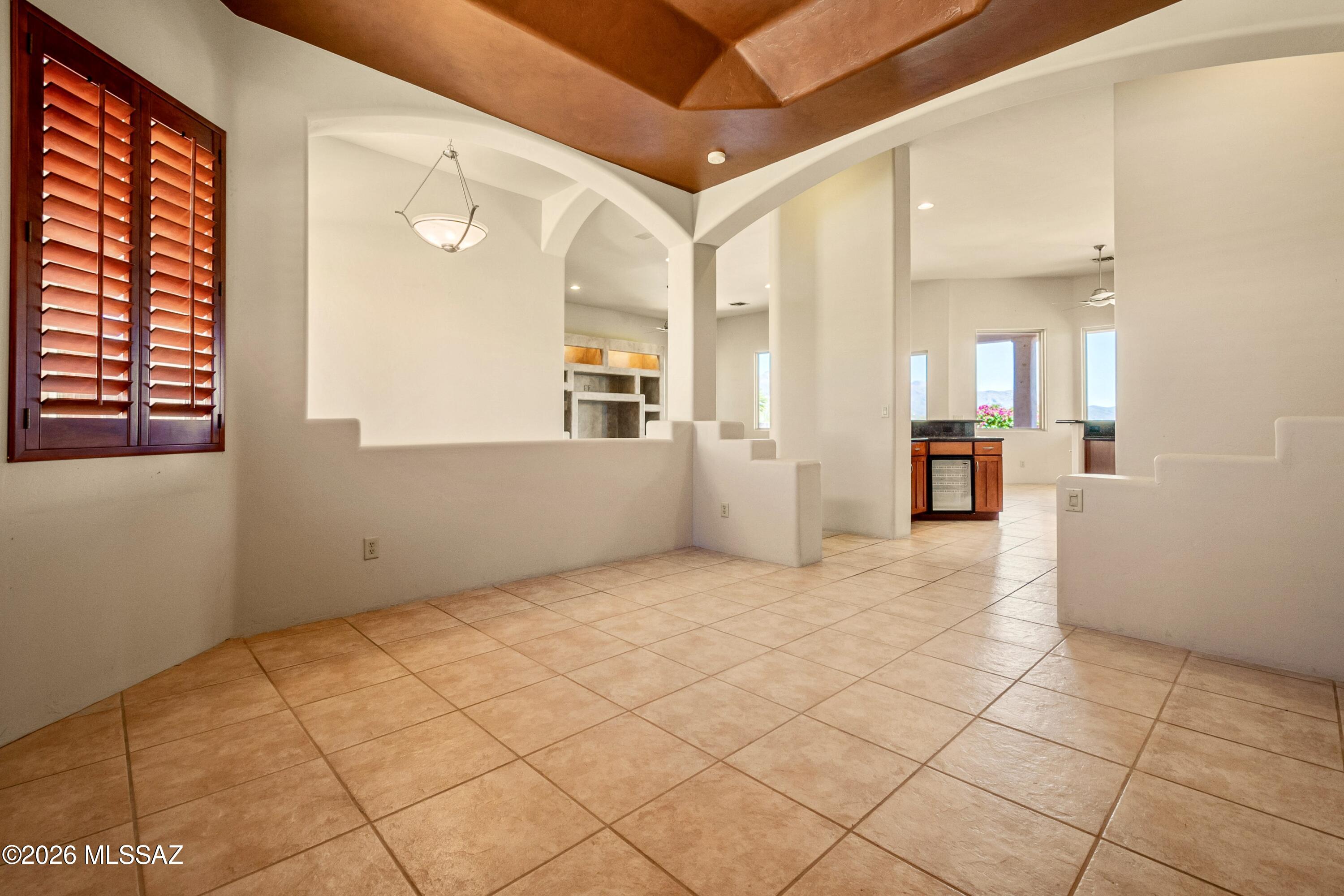 Sabino Mountain (1-290) - Residential