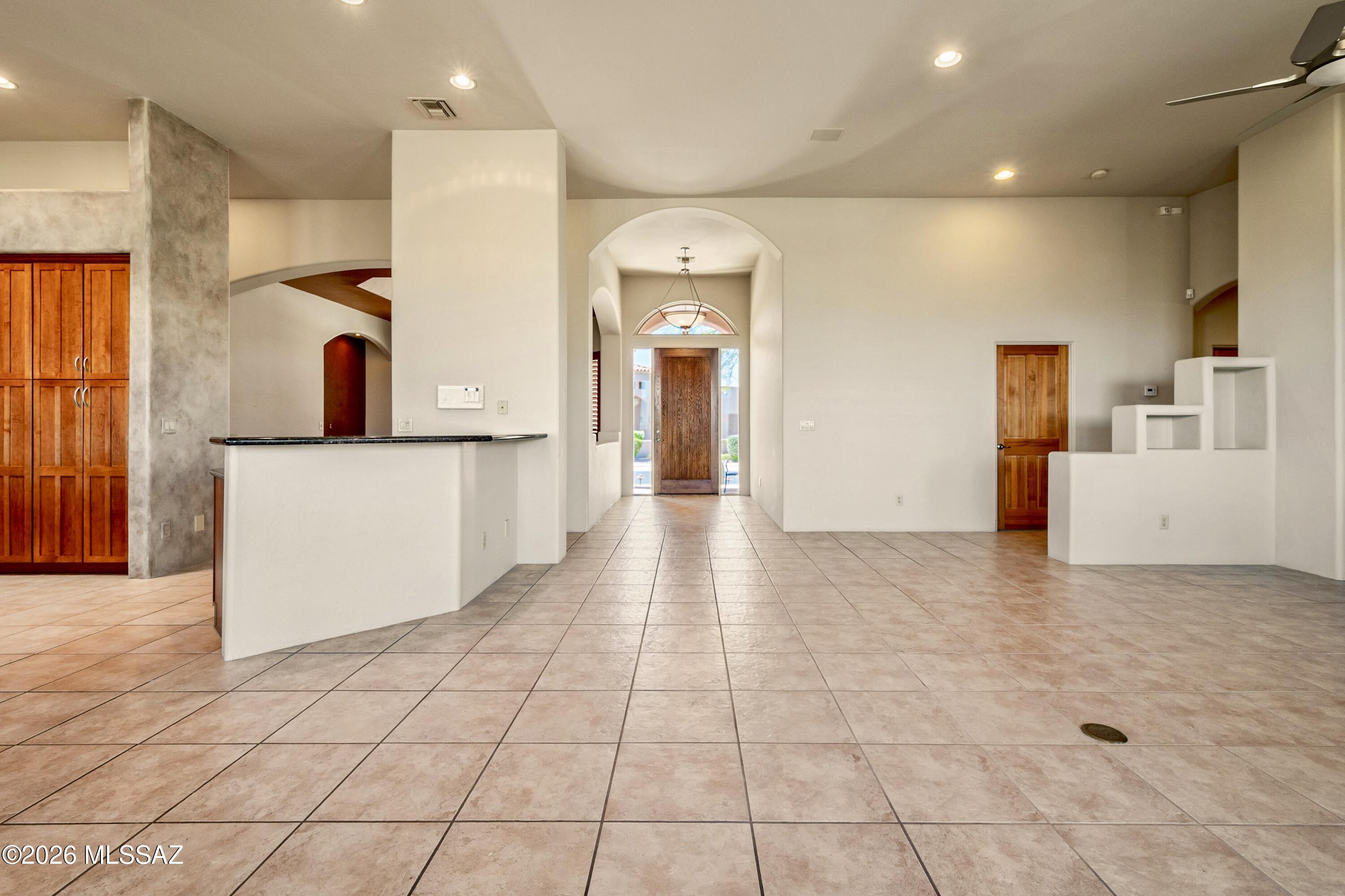Sabino Mountain (1-290) - Residential