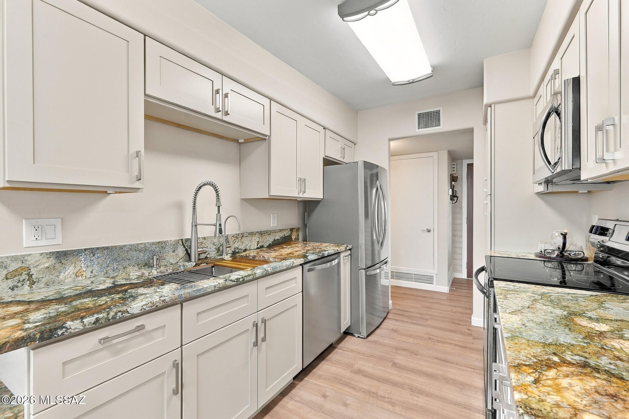 Sherwood Village Terrace (231-546) - Residential