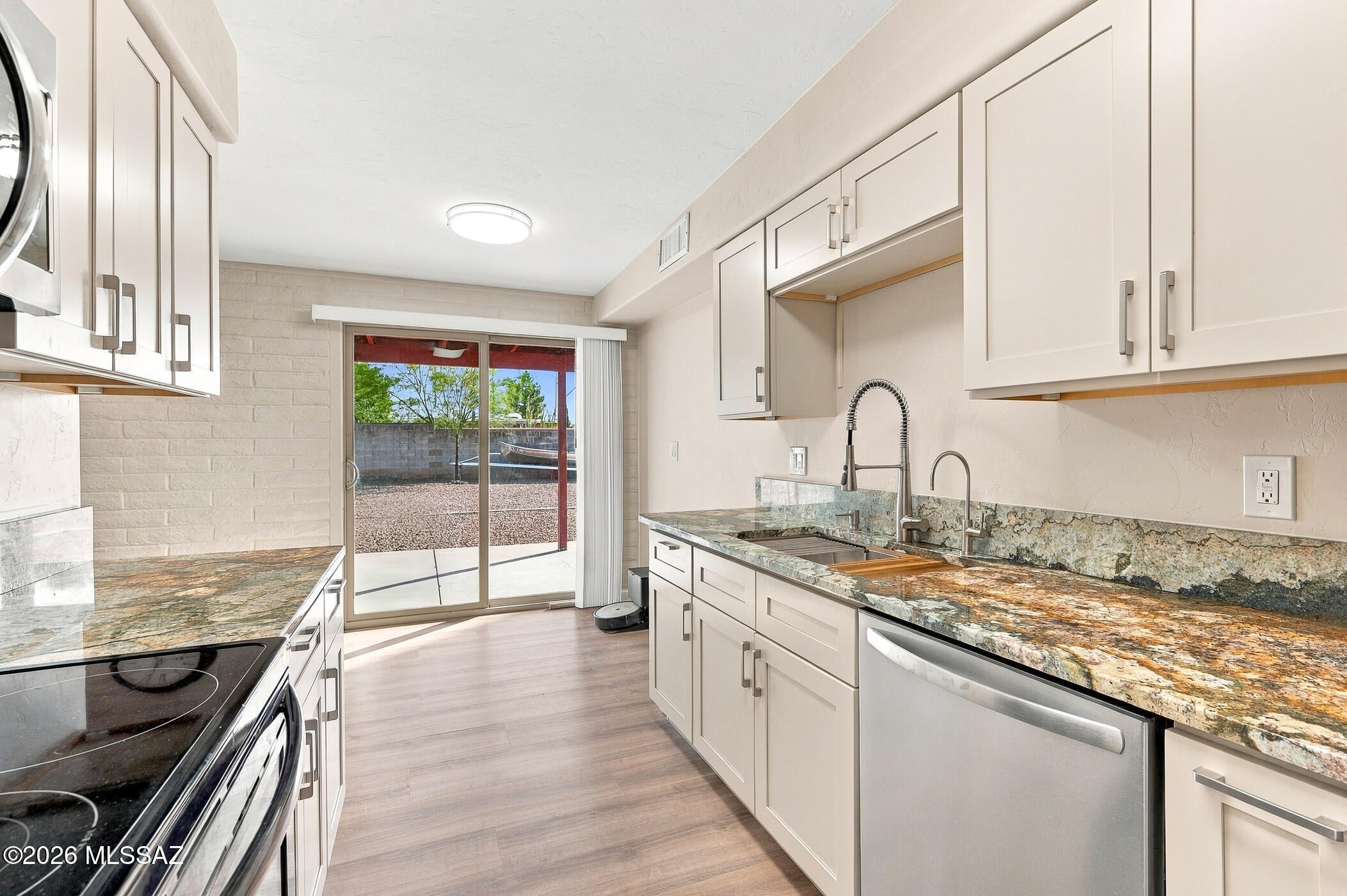 Sherwood Village Terrace (231-546) - Residential