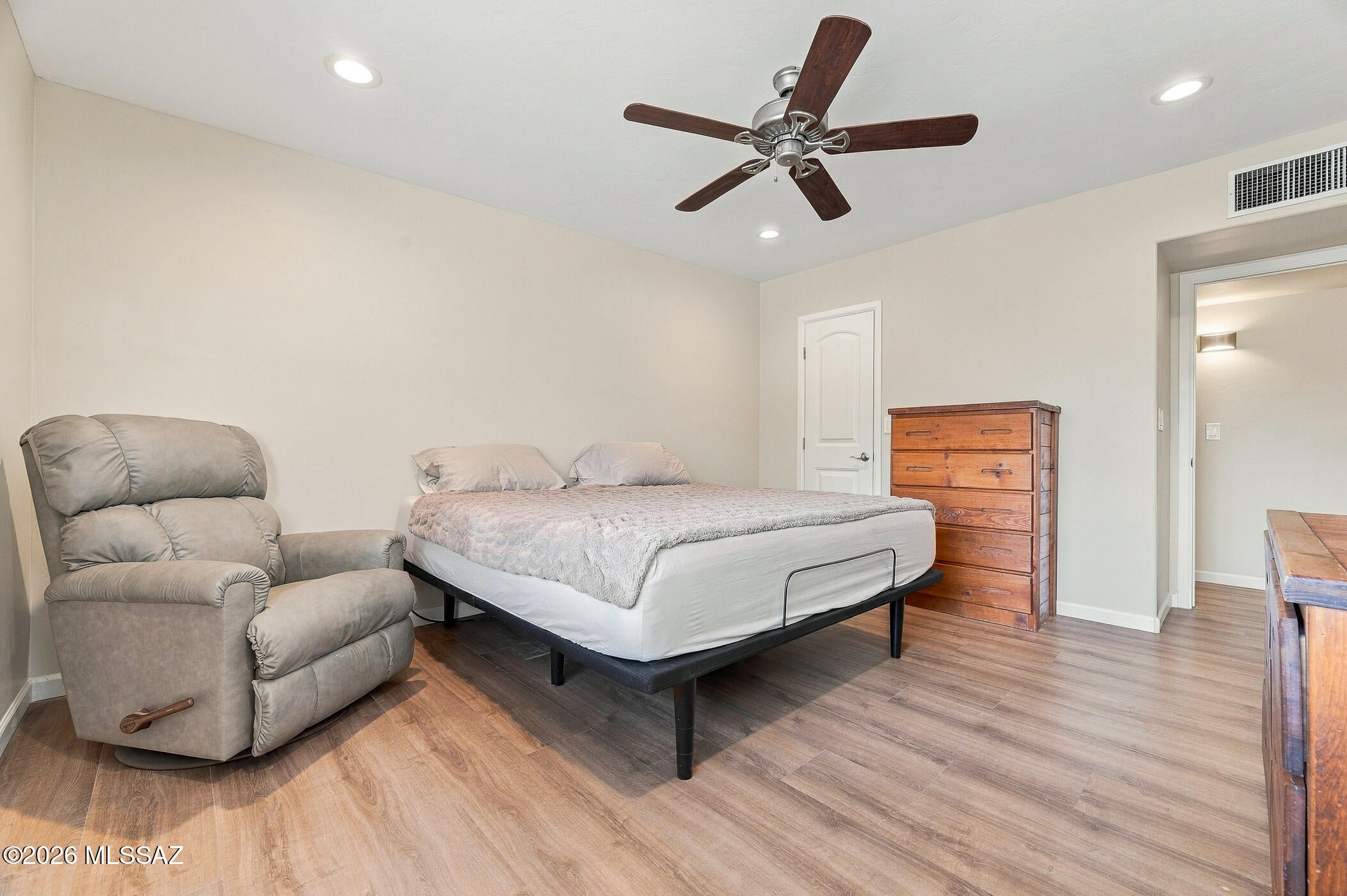 Sherwood Village Terrace (231-546) - Residential
