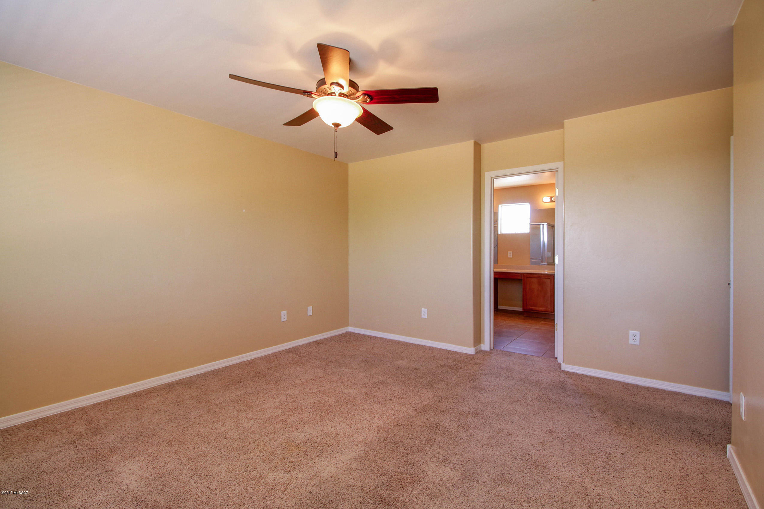 Presidio De Cancion (1-200) - Residential Lease