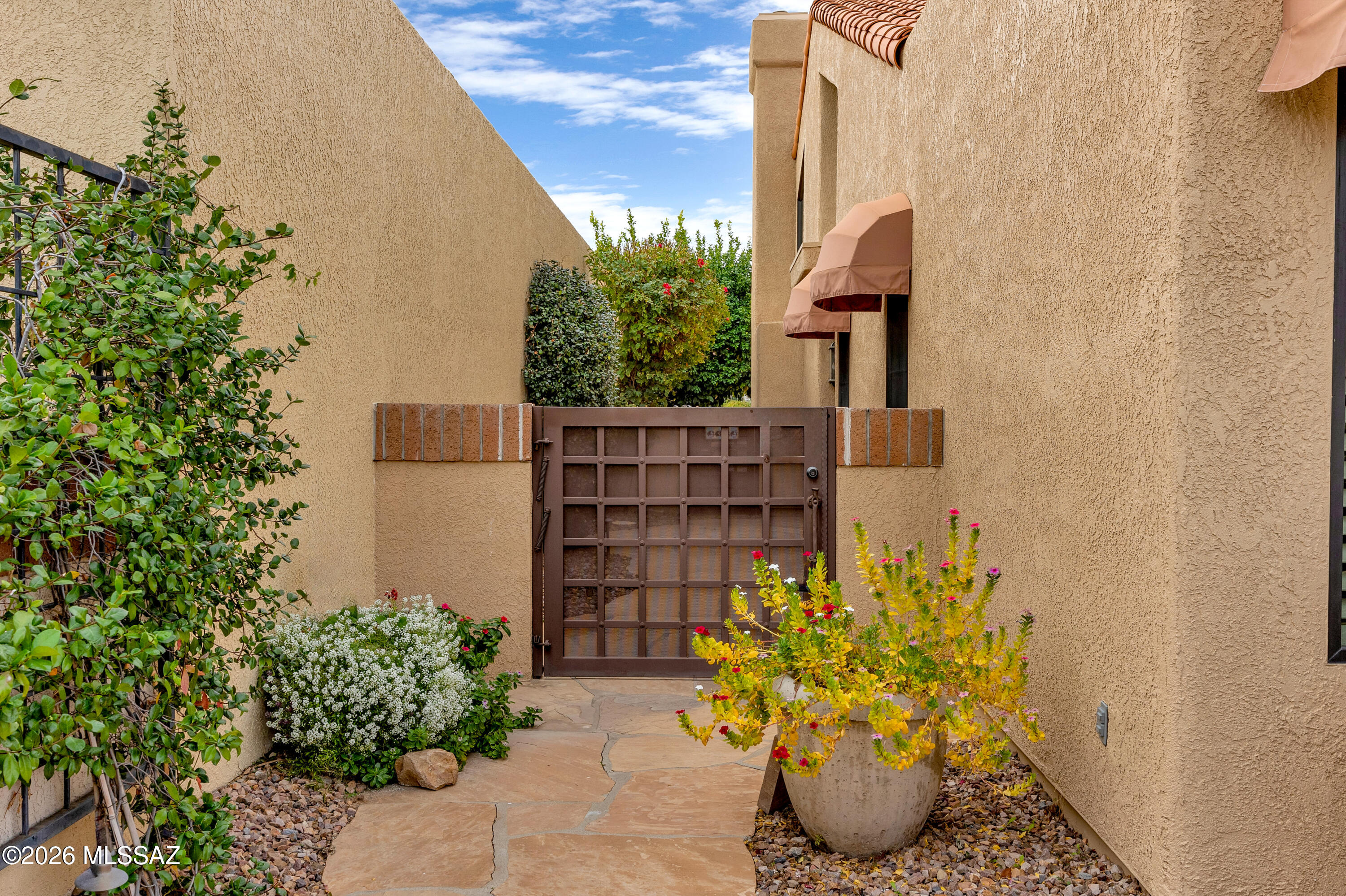 Tucson National Townhomes West(1-80) - Residential