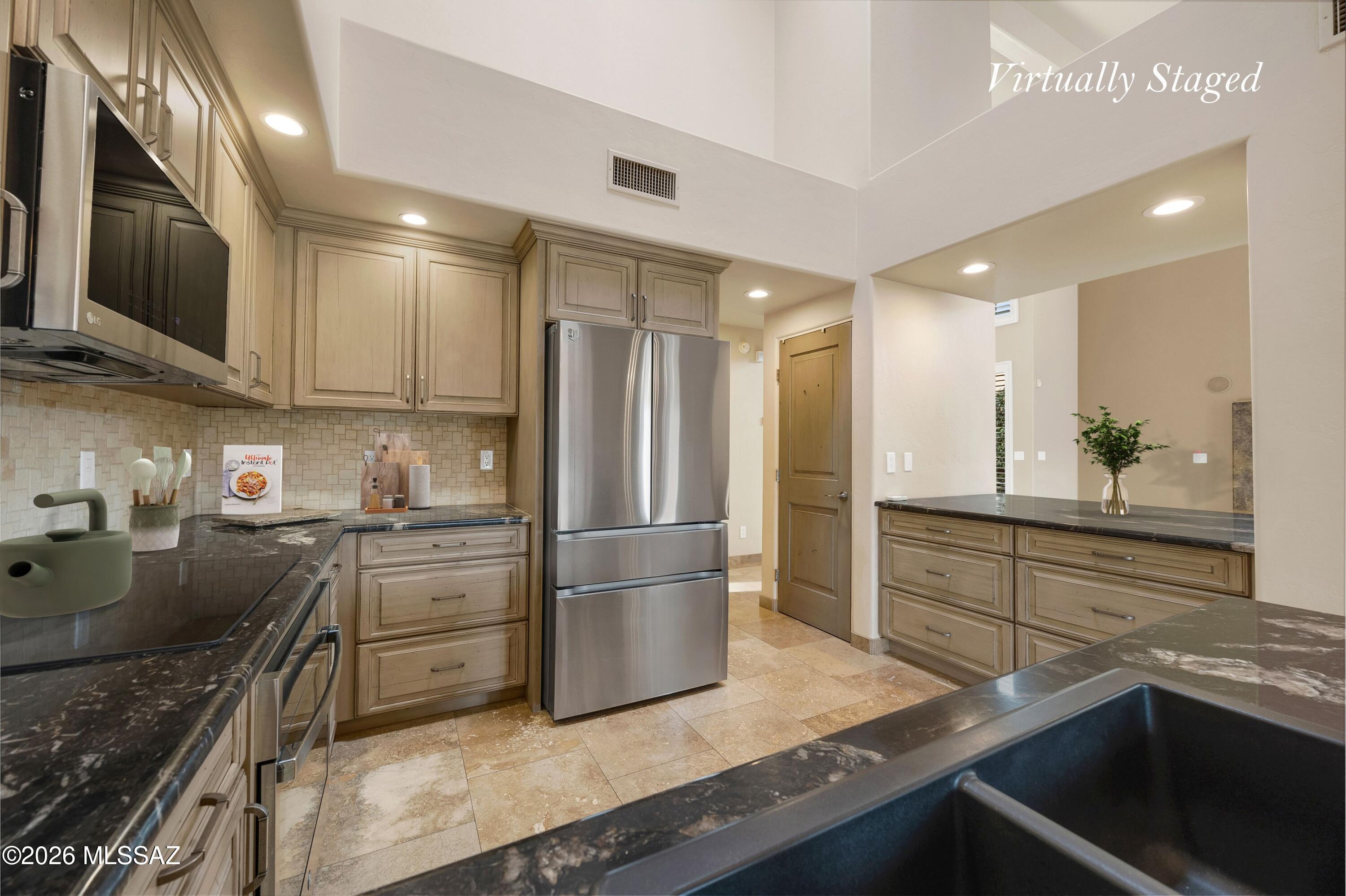 Tucson National Townhomes West(1-80) - Residential