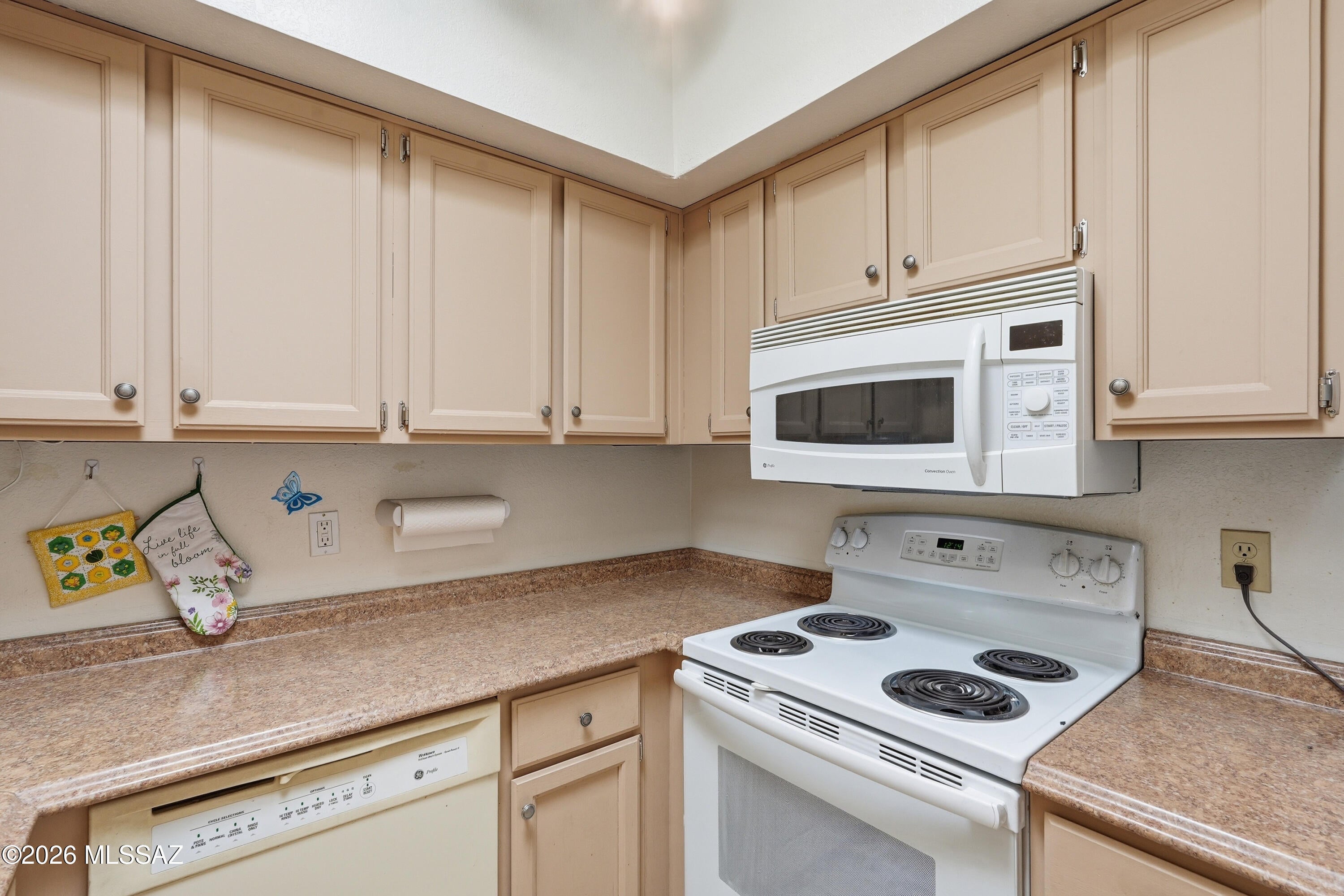 Sahuara Village (1-48) - Residential