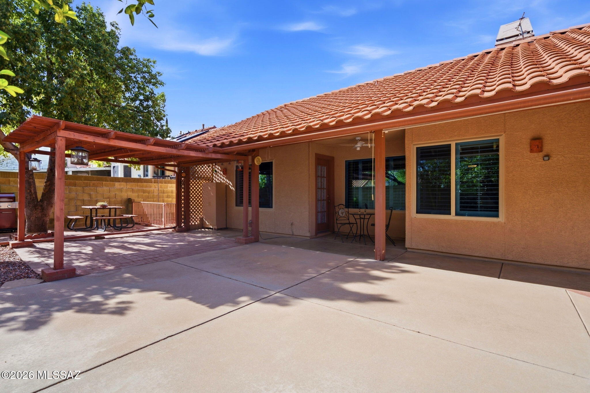 Elliott Homes At Rita Ranch (1-521) - Residential