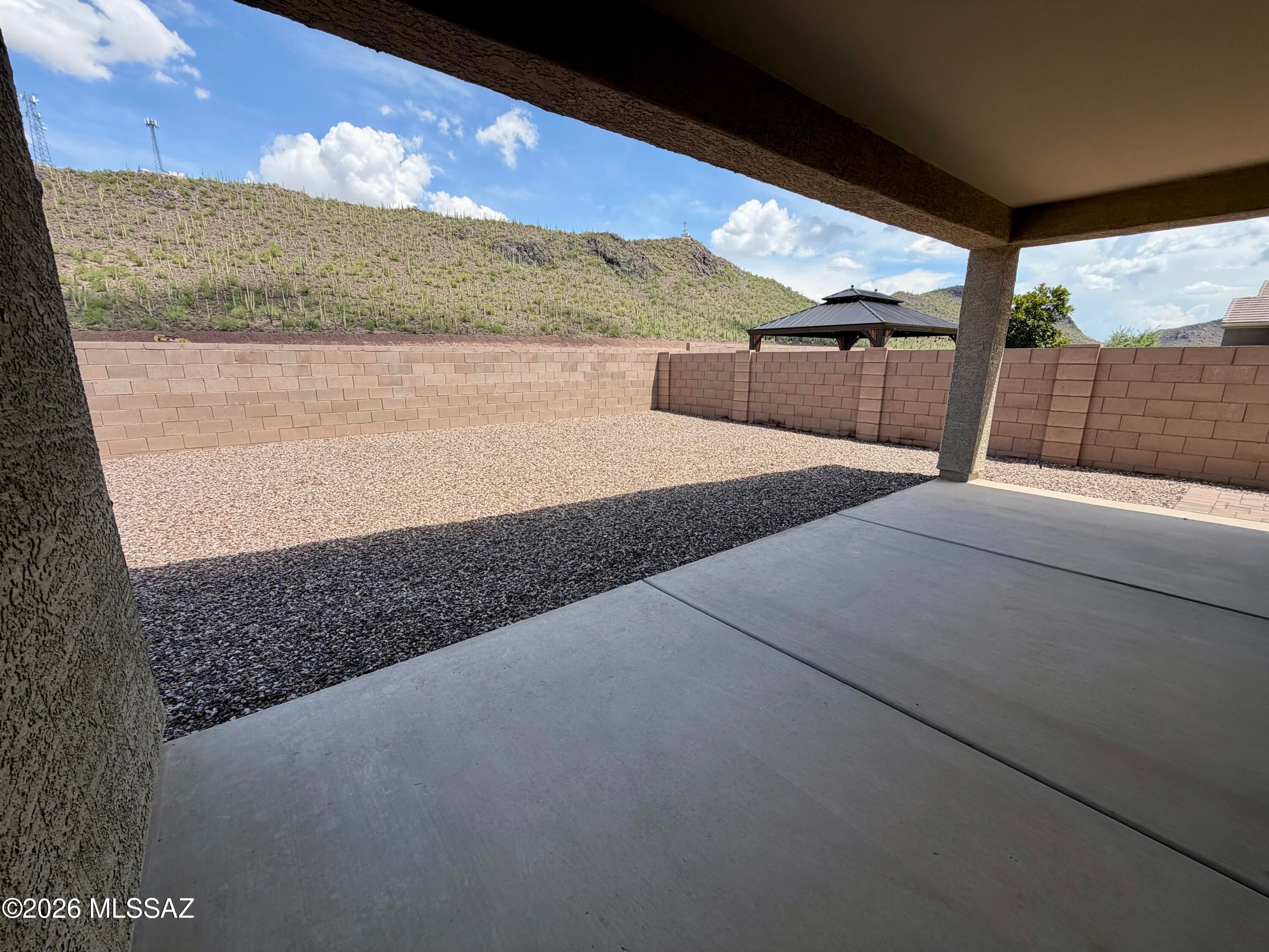 Saguaro Bloom 7B - Residential