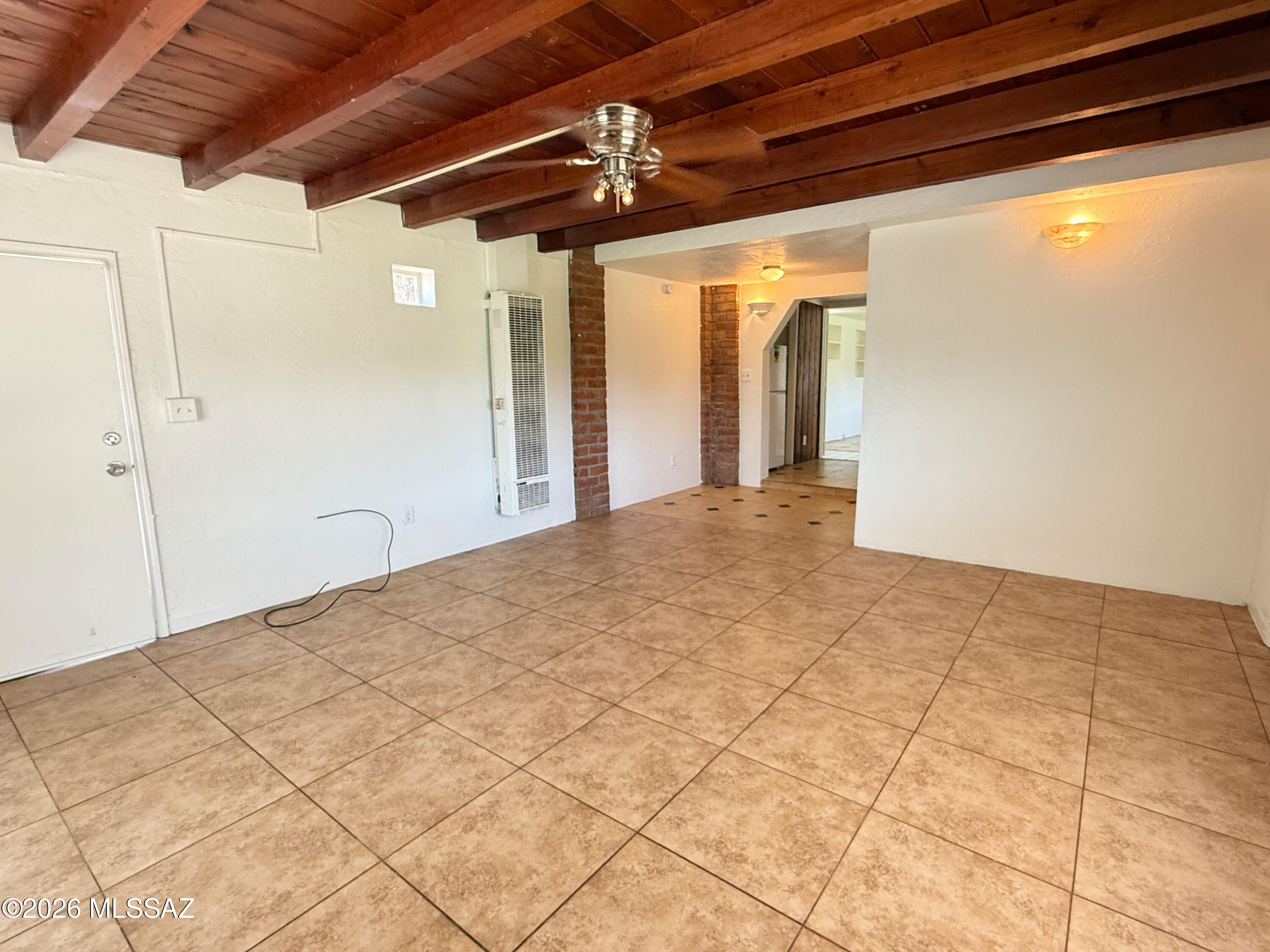 Miracle Mile Manor - Residential Lease