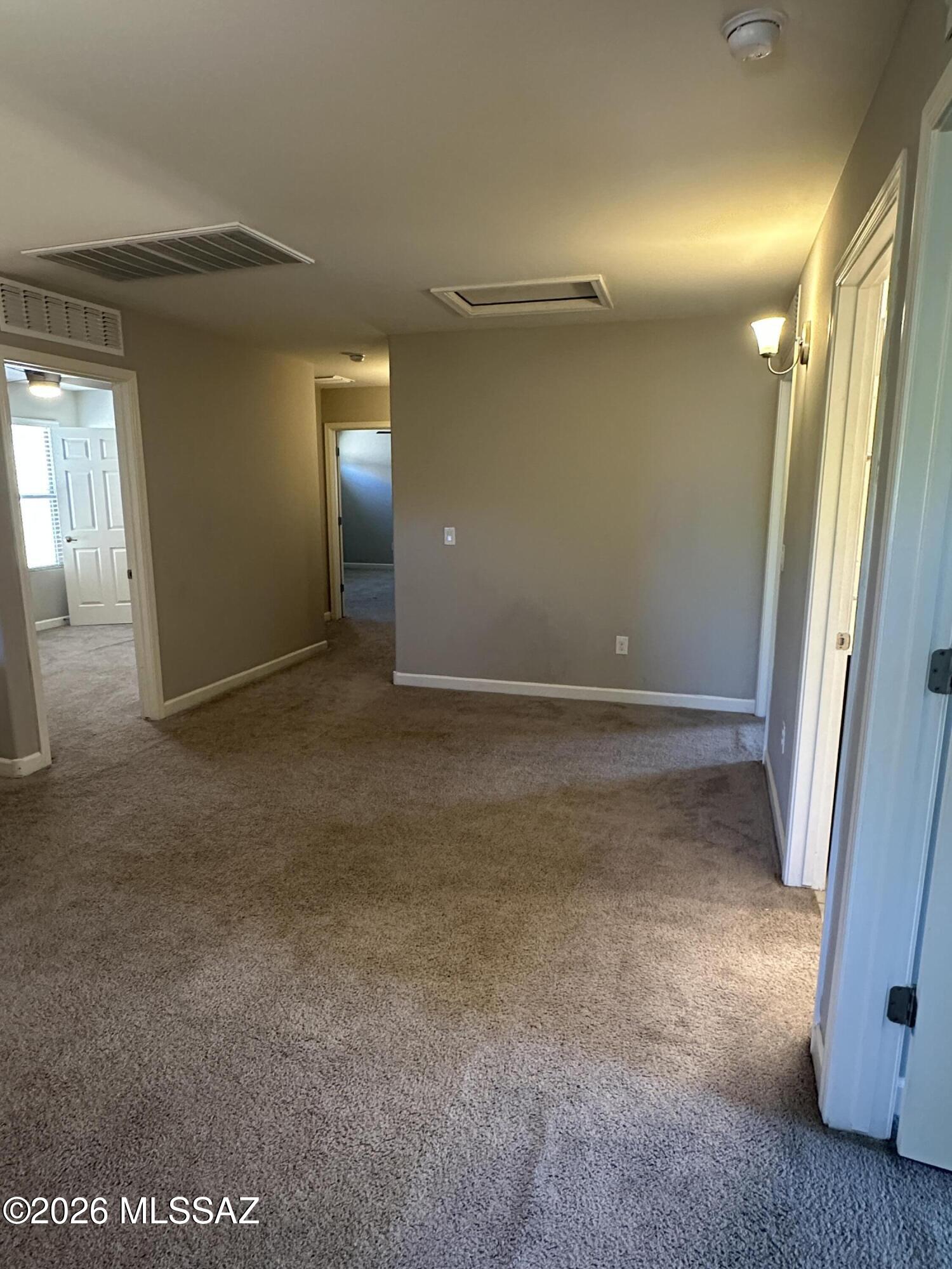 Vista Del Lago Norte SQ20140780198 - Residential