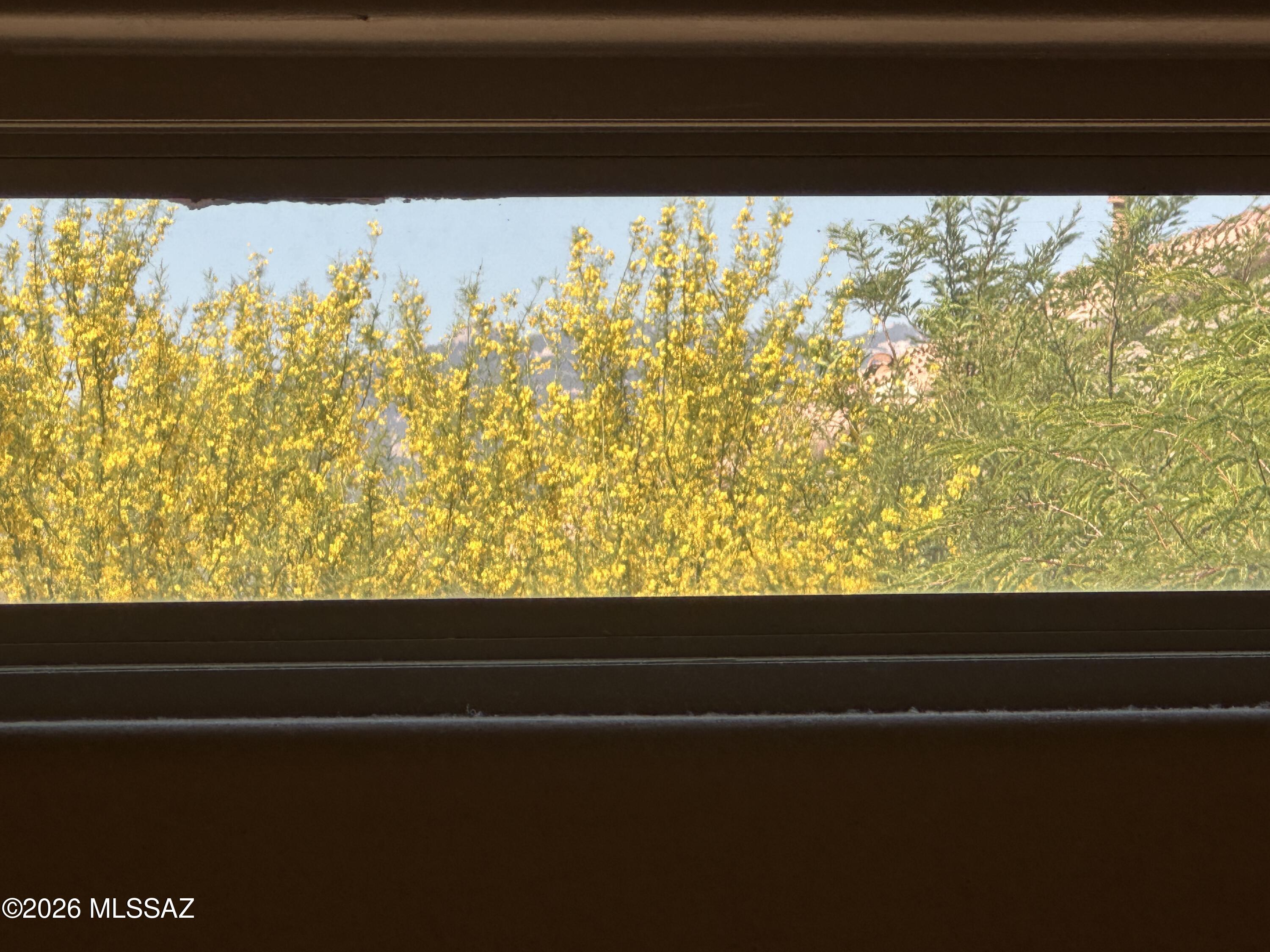 Vista Del Lago Norte SQ20140780198 - Residential