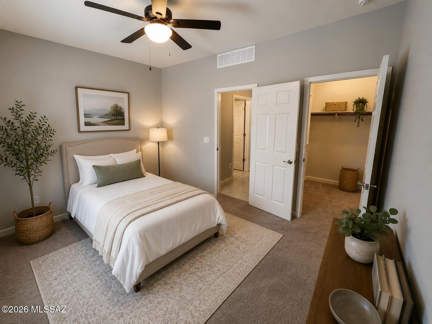 Vista Del Lago Norte SQ20140780198 - Residential