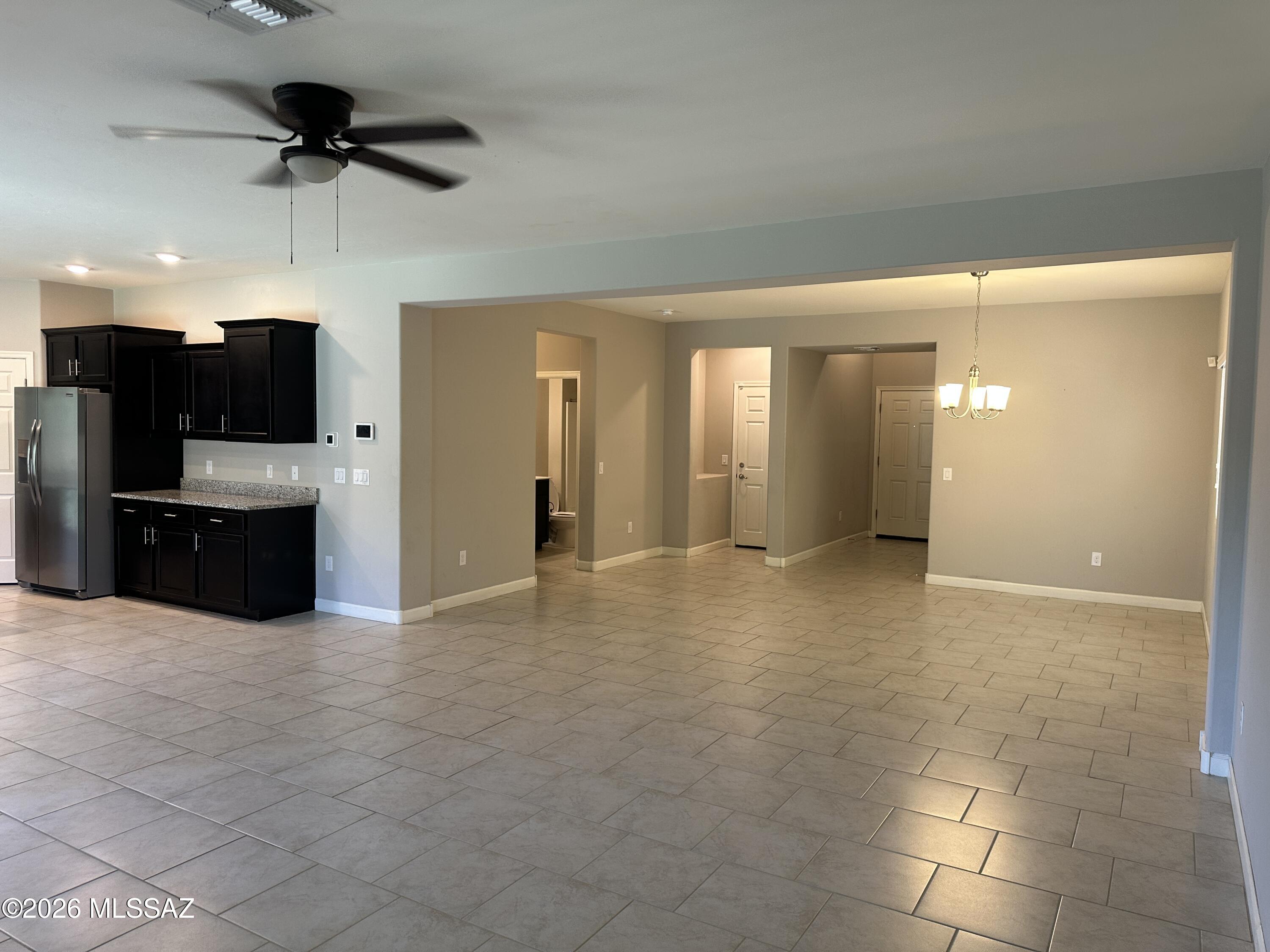 Vista Del Lago Norte SQ20140780198 - Residential