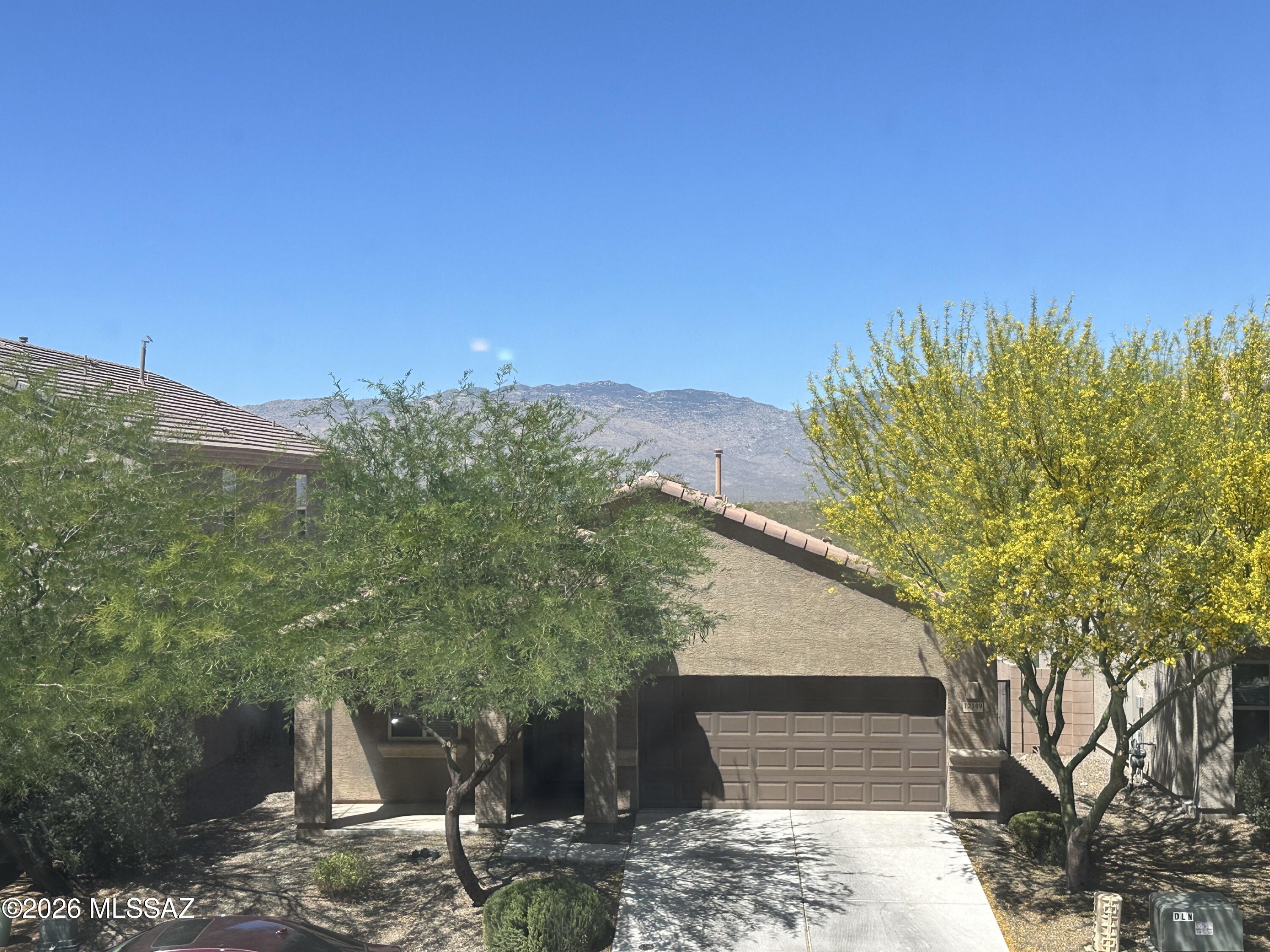 Vista Del Lago Norte SQ20140780198 - Residential