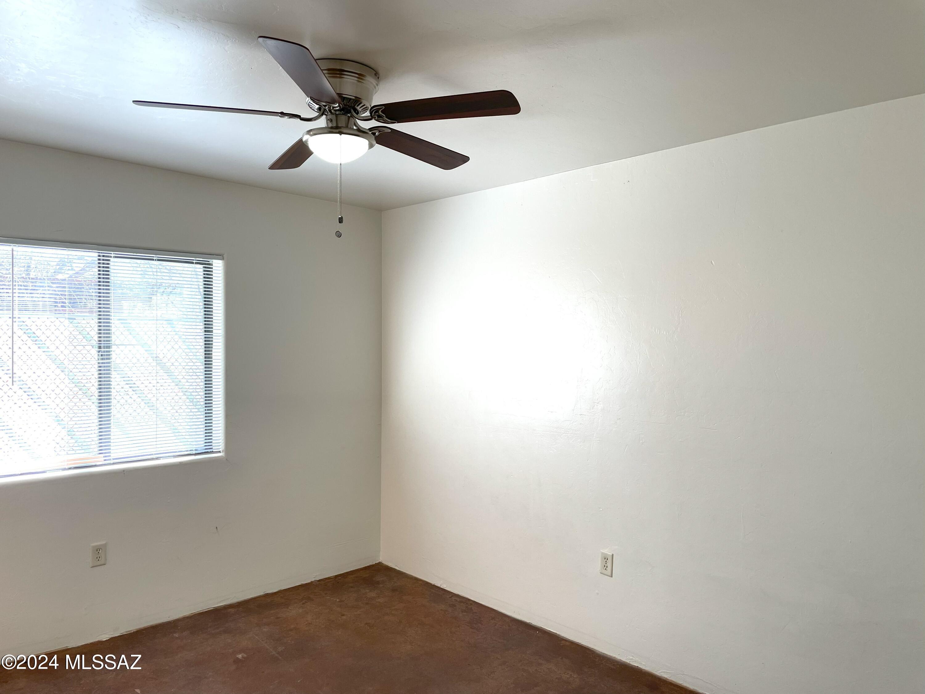 El Rio Park - Residential Lease
