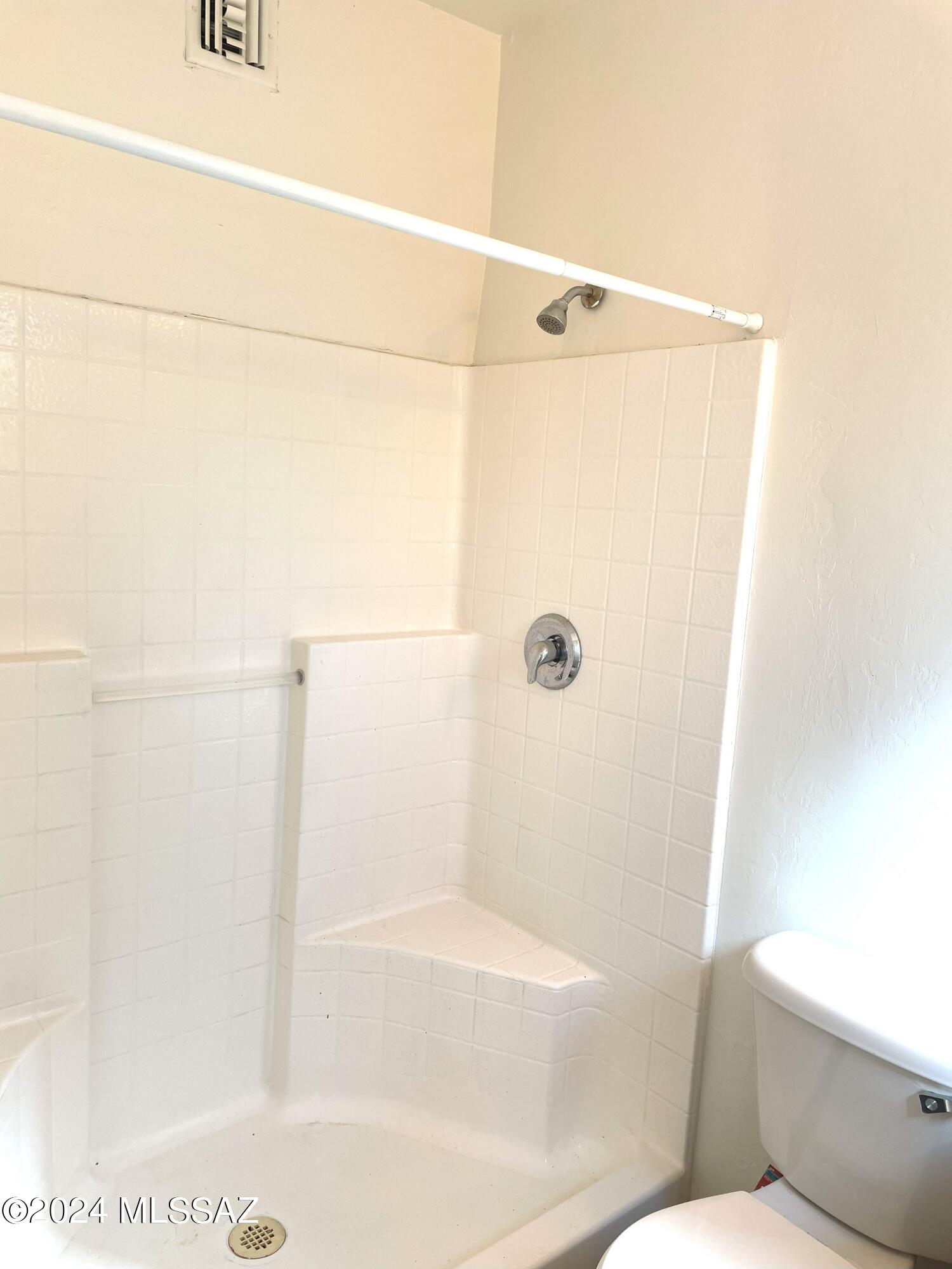 El Rio Park - Residential Lease