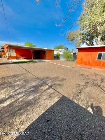 Miracle Mile Manor - Residential