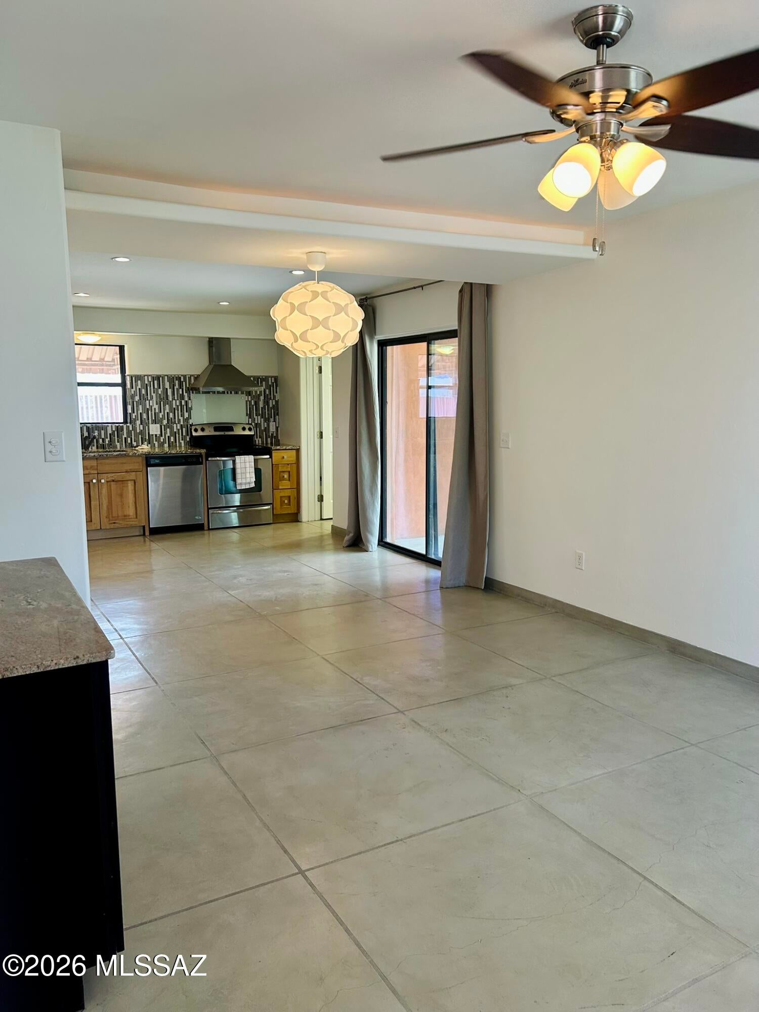 Miracle Mile Manor - Residential