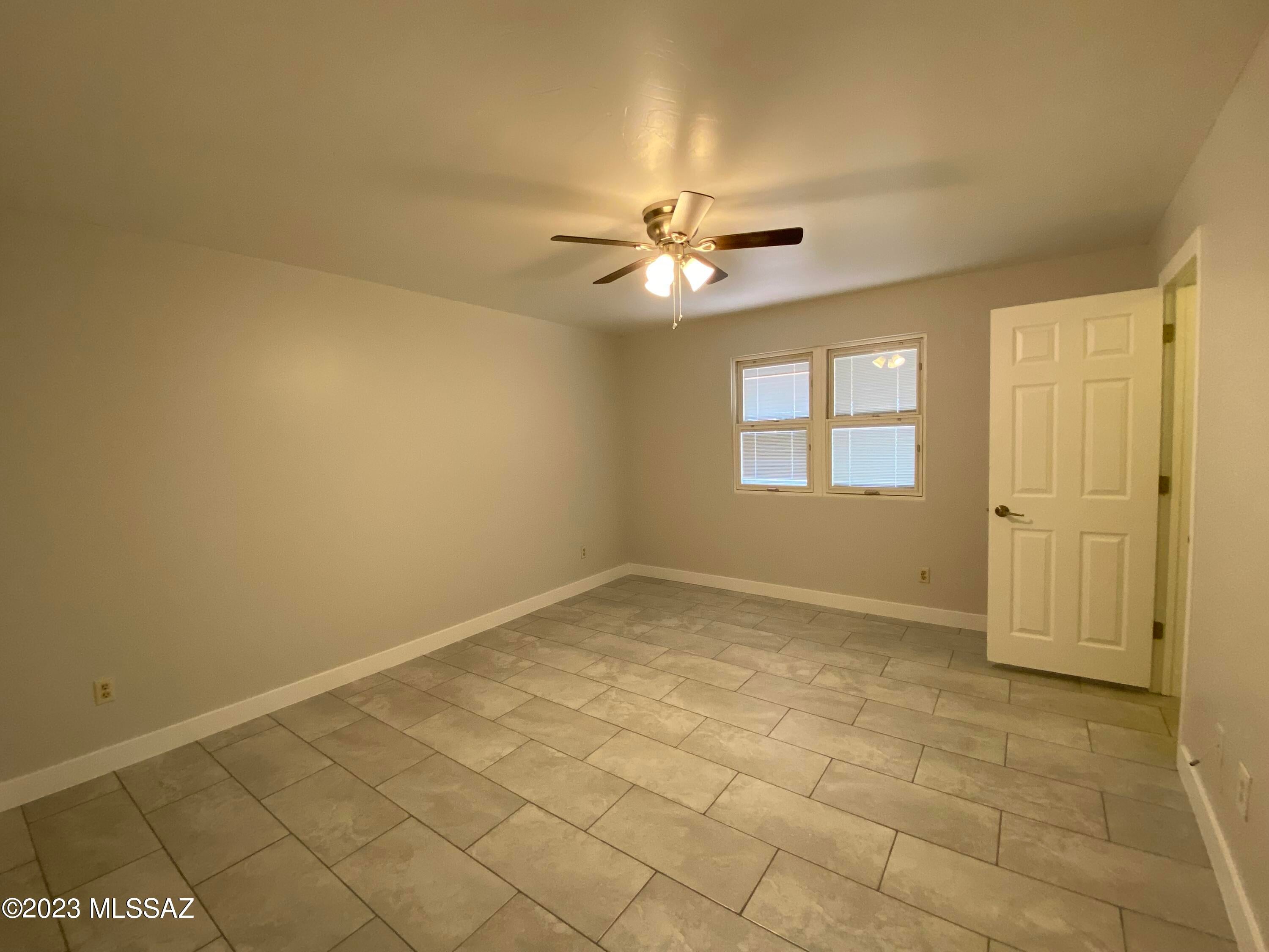 Sutton Place (1-120) - Residential Lease