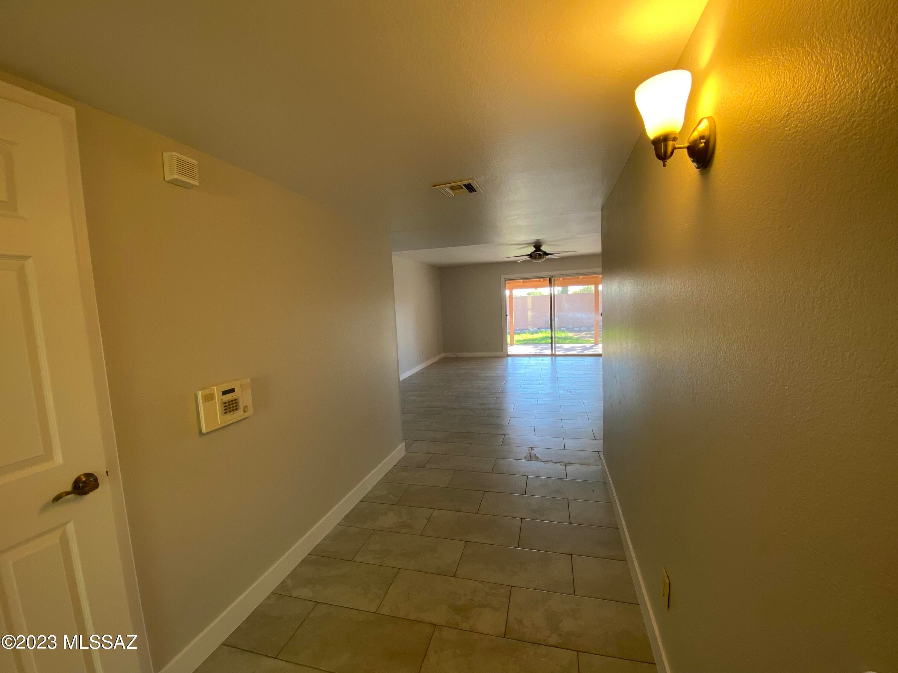 Sutton Place (1-120) - Residential Lease