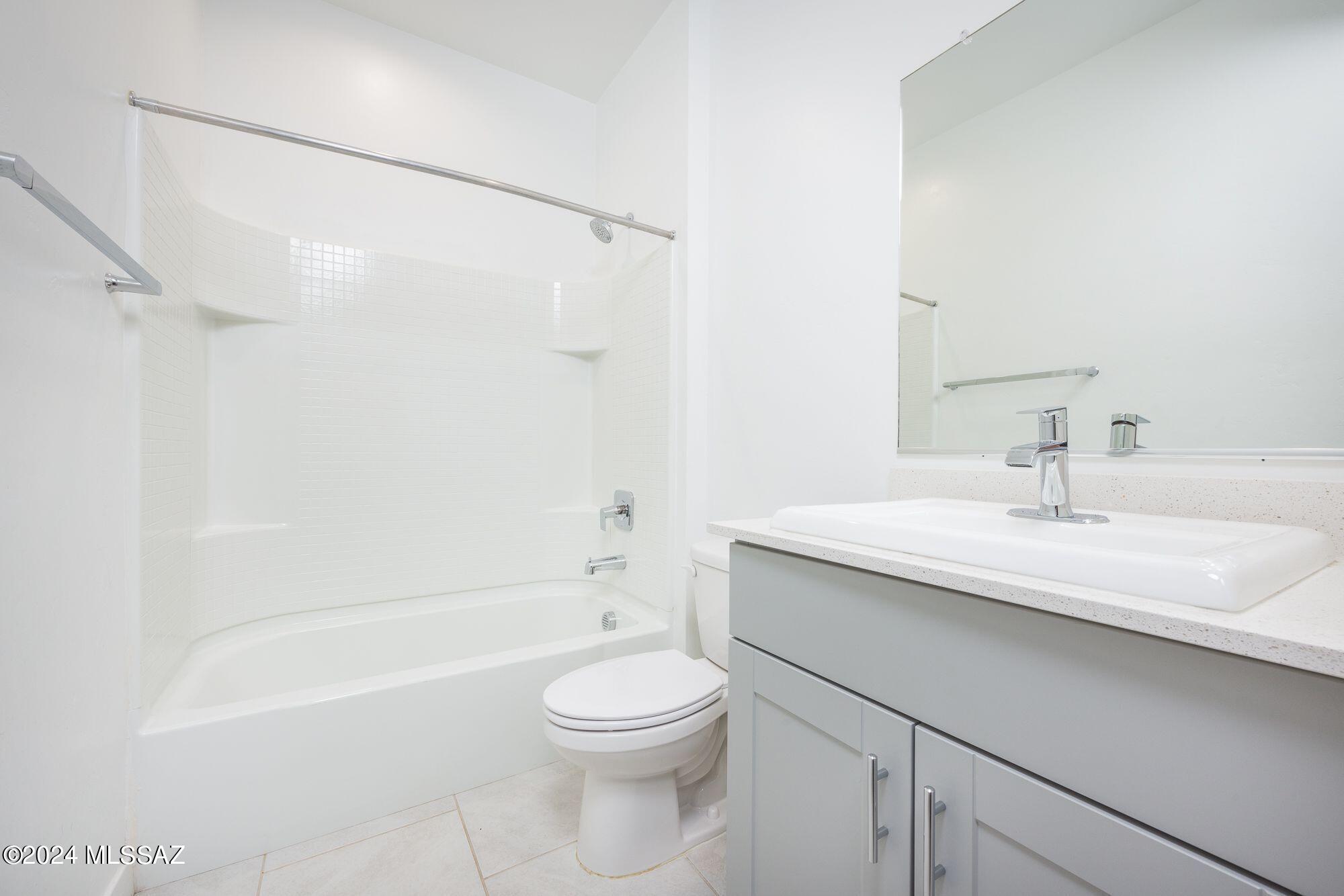 The Village at Barnett - Residential Lease
