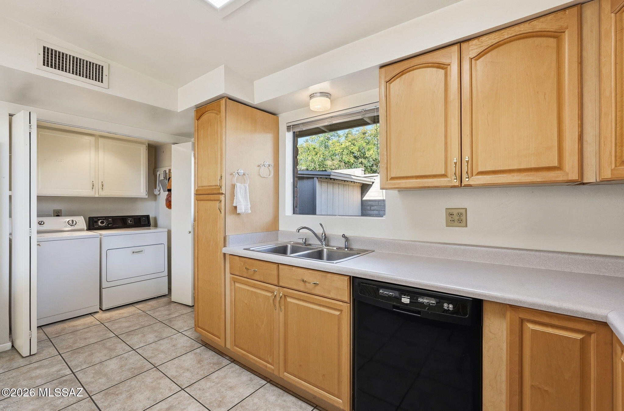 Verde Vista (101-122) - Residential
