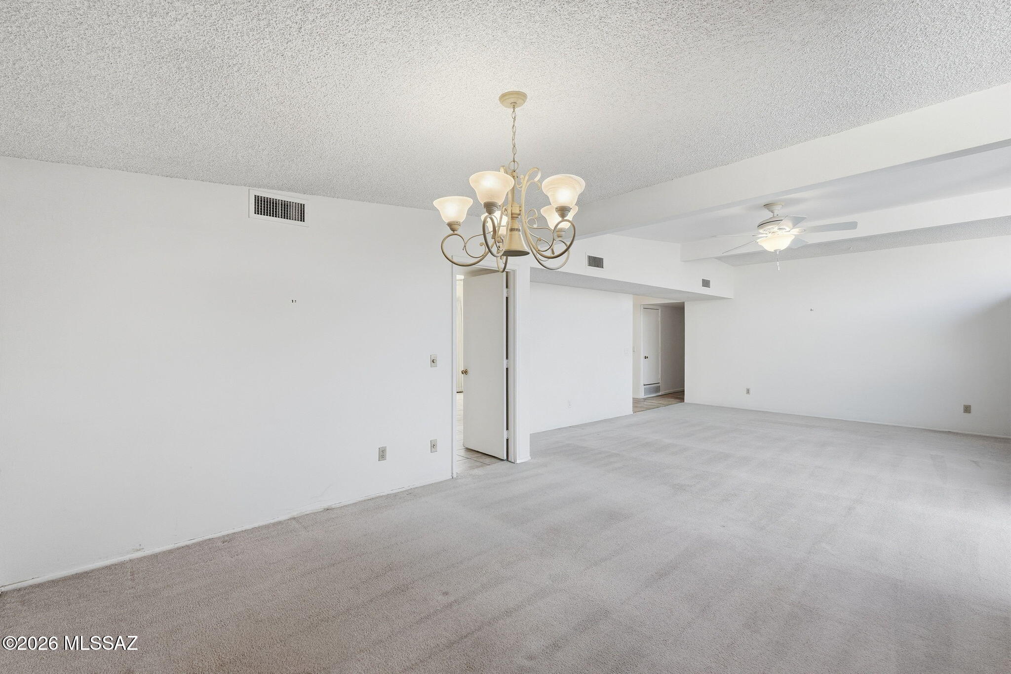Verde Vista (101-122) - Residential