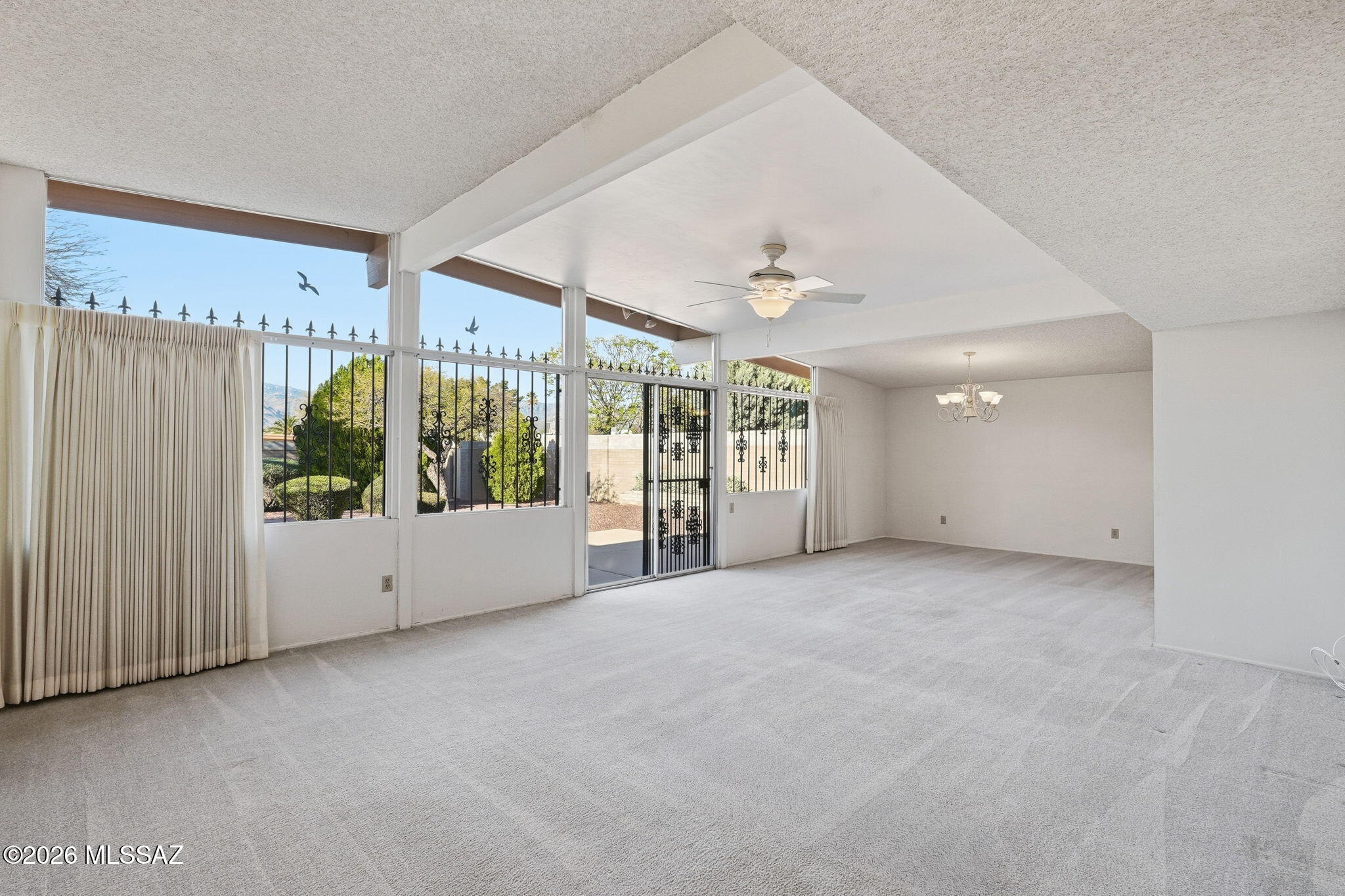 Verde Vista (101-122) - Residential